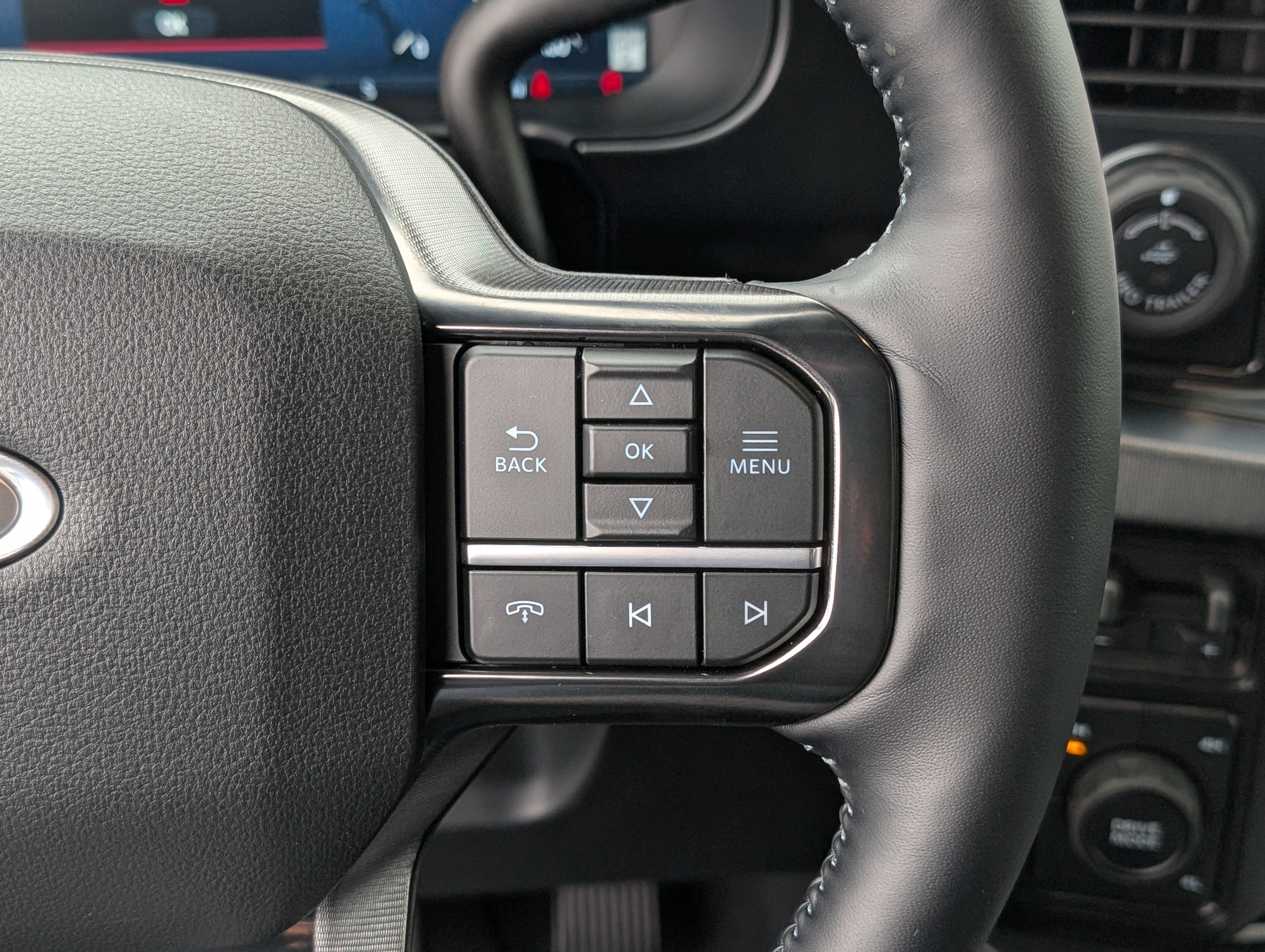 2026 Ford Super Duty F-350 DRW Platinum