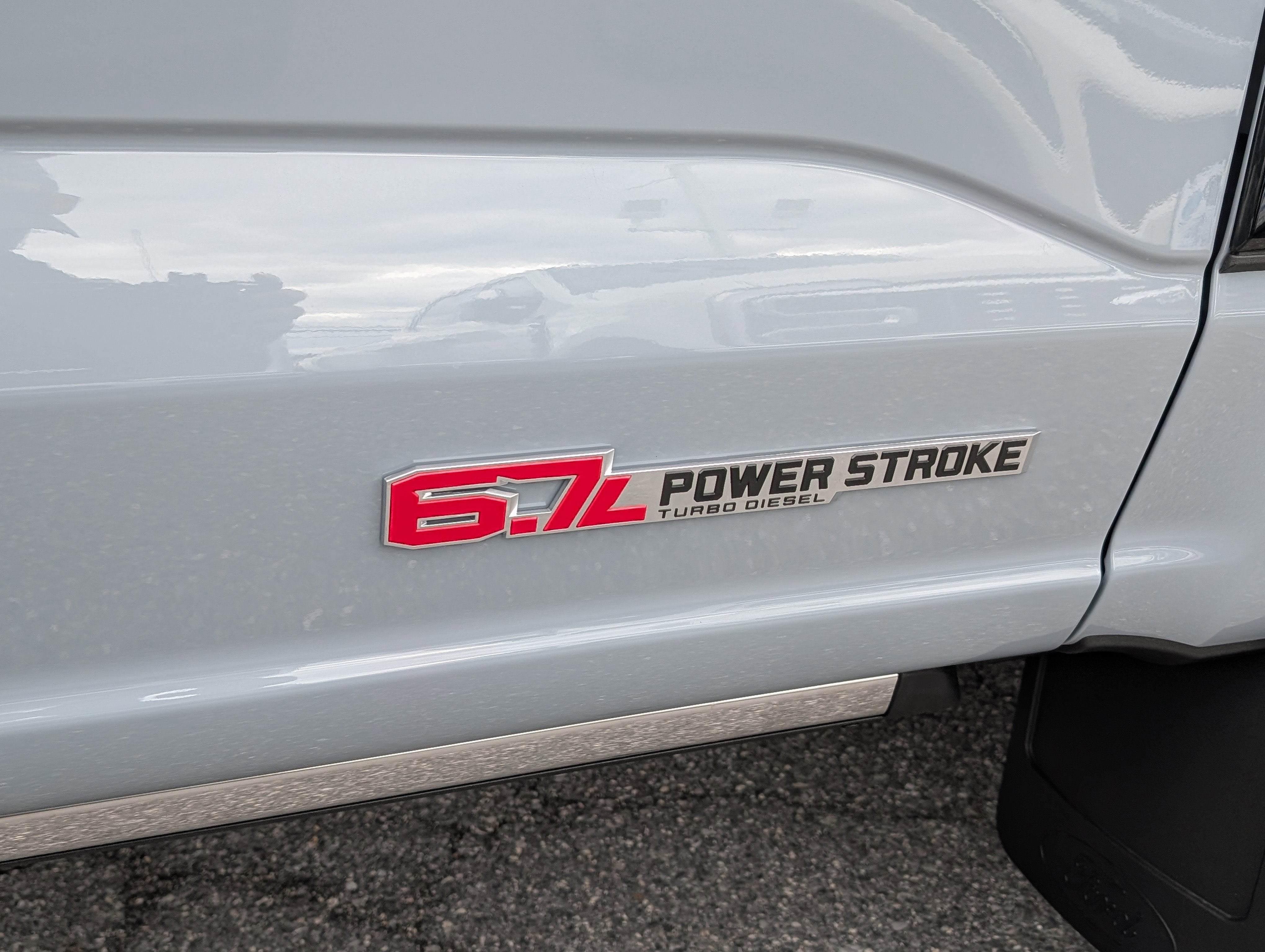 2026 Ford Super Duty F-350 DRW Platinum