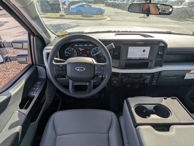 2026 Ford Super Duty F-350 DRW XL