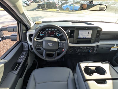 2026 Ford Super Duty F-350 DRW XL