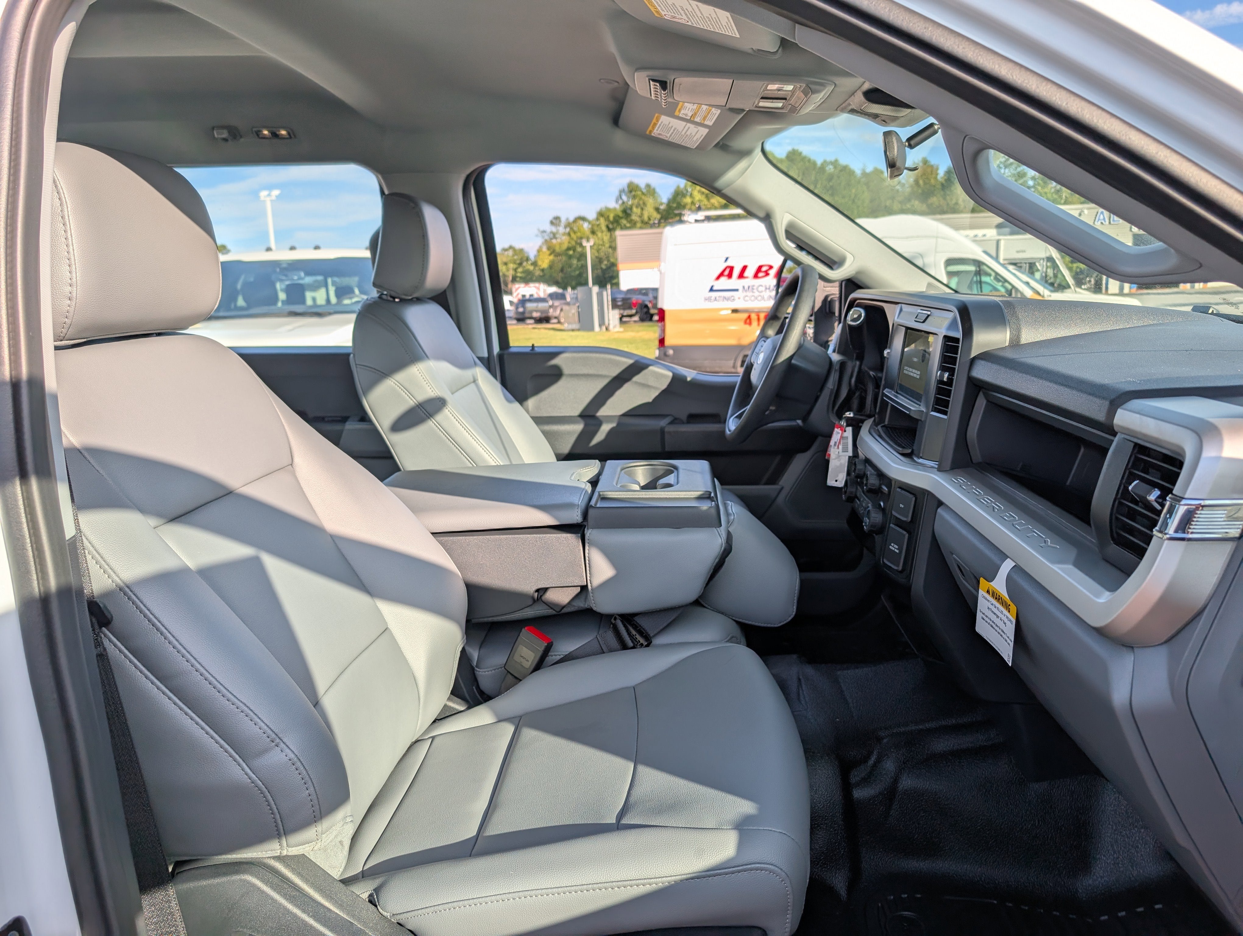 2026 Ford Super Duty F-350 DRW XL