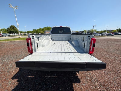 2026 Ford Super Duty F-350 DRW LARIAT