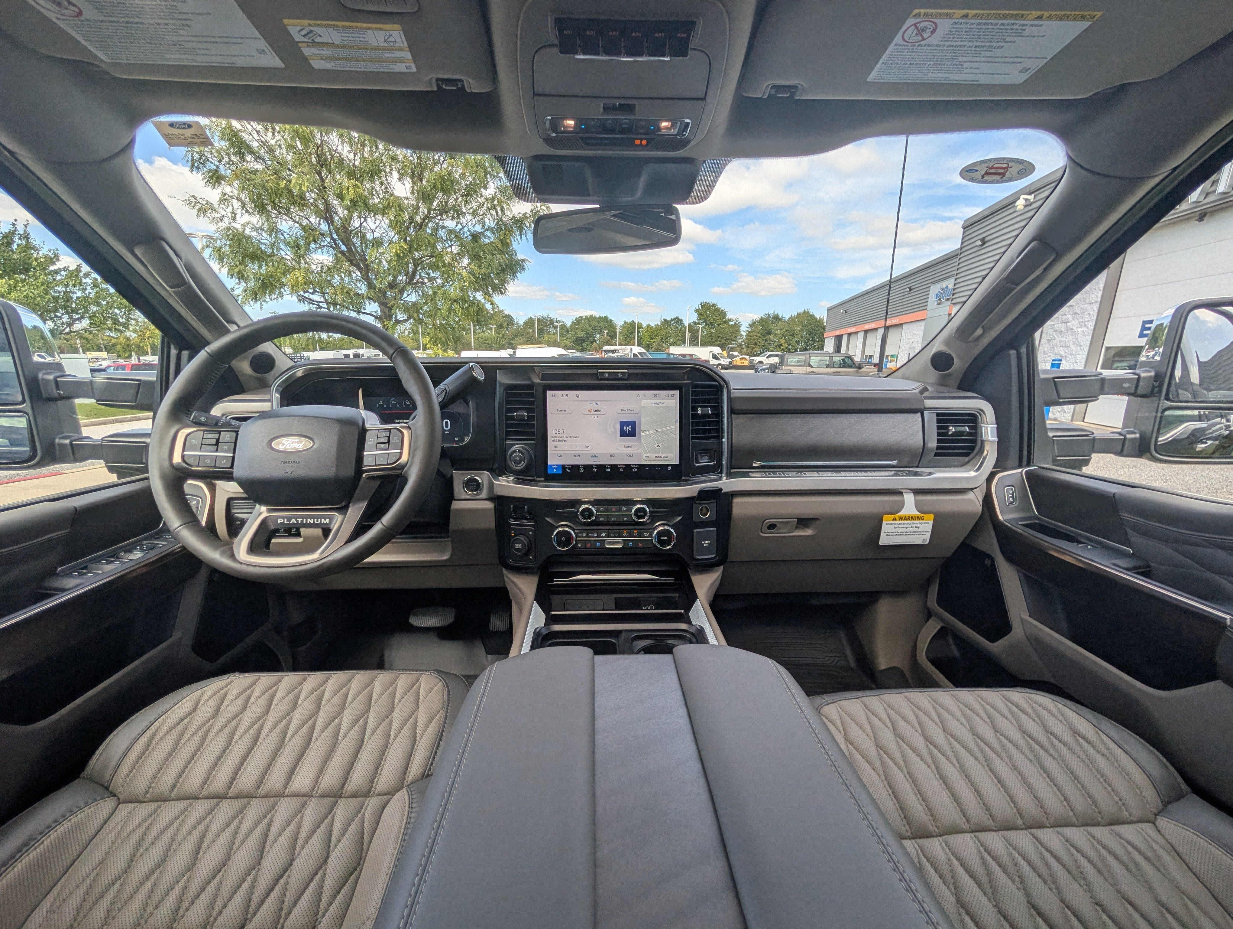 2027 Ford Super Duty F-450 DRW Platinum