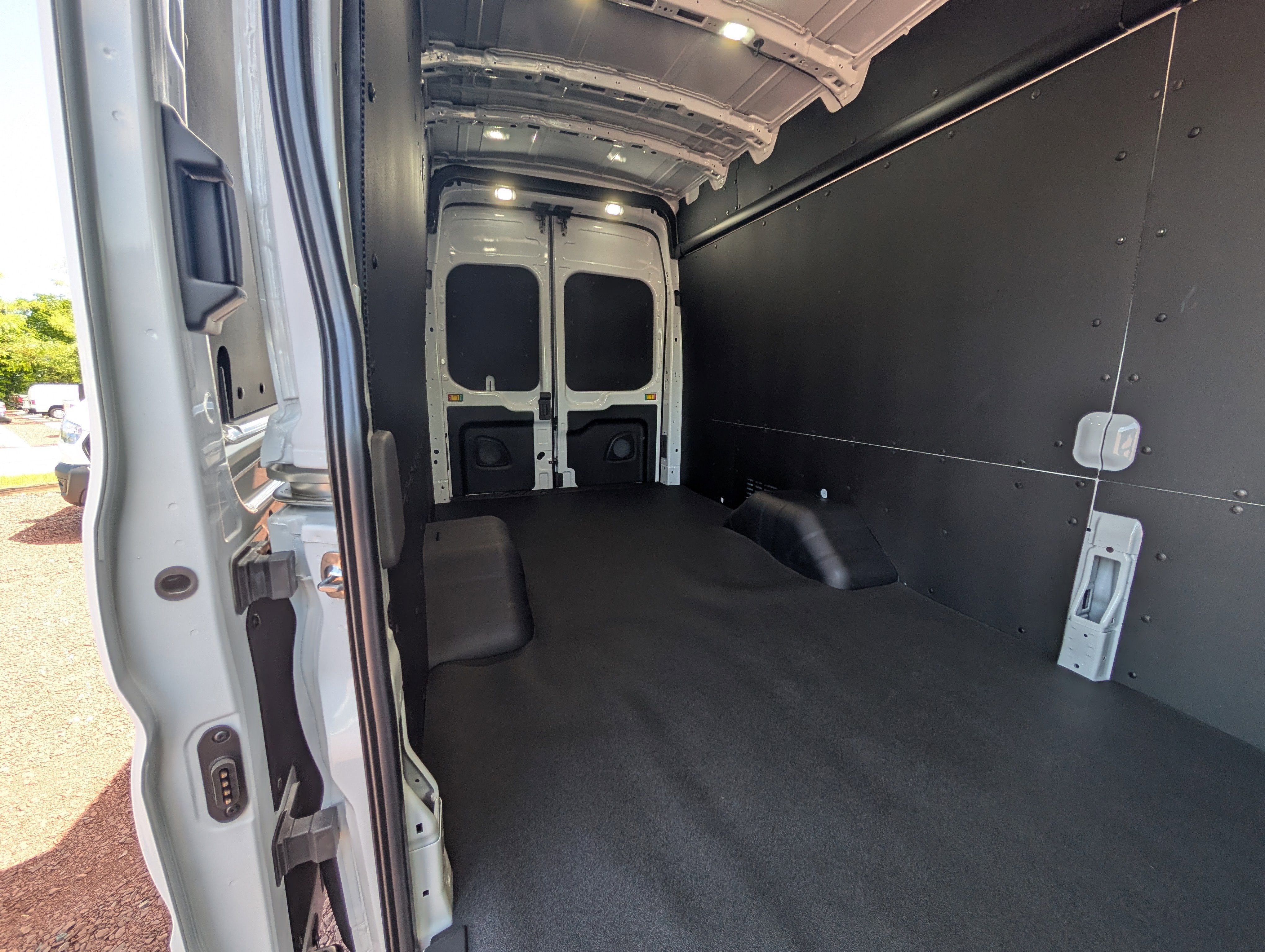 2026 Ford Transit Cargo Van Base