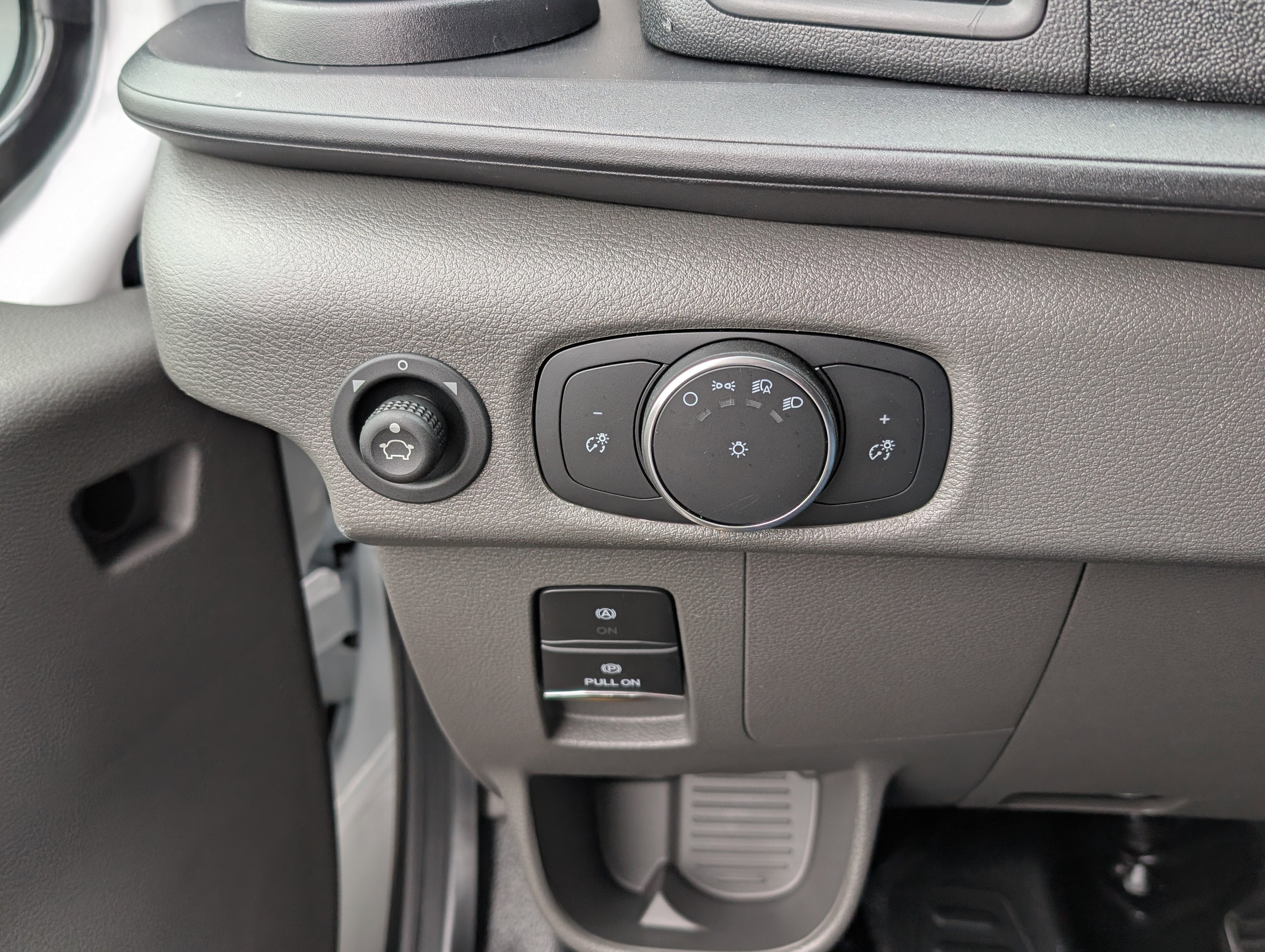 2026 Ford Transit Cargo Van Base