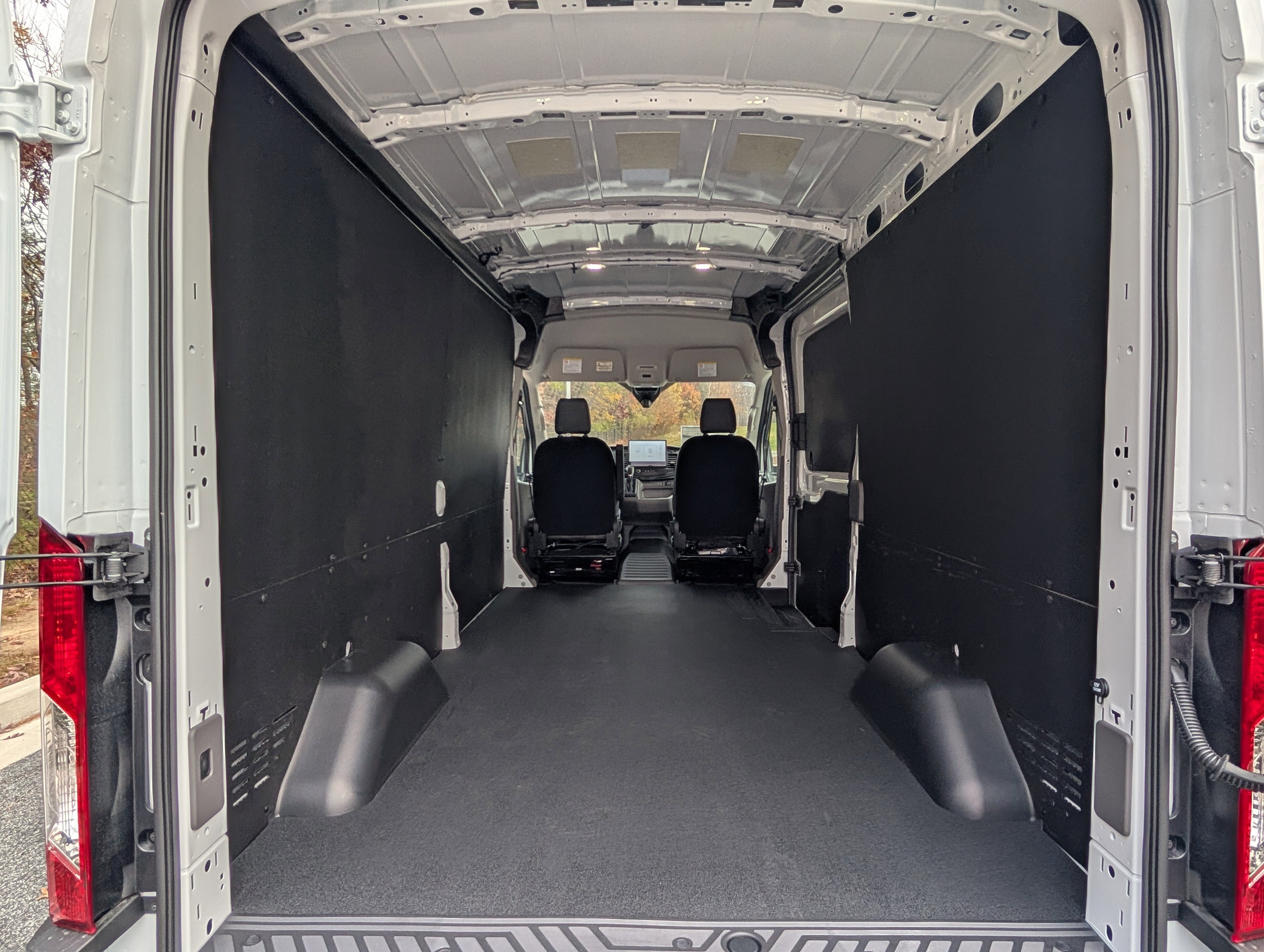 2026 Ford Transit Cargo Van Base