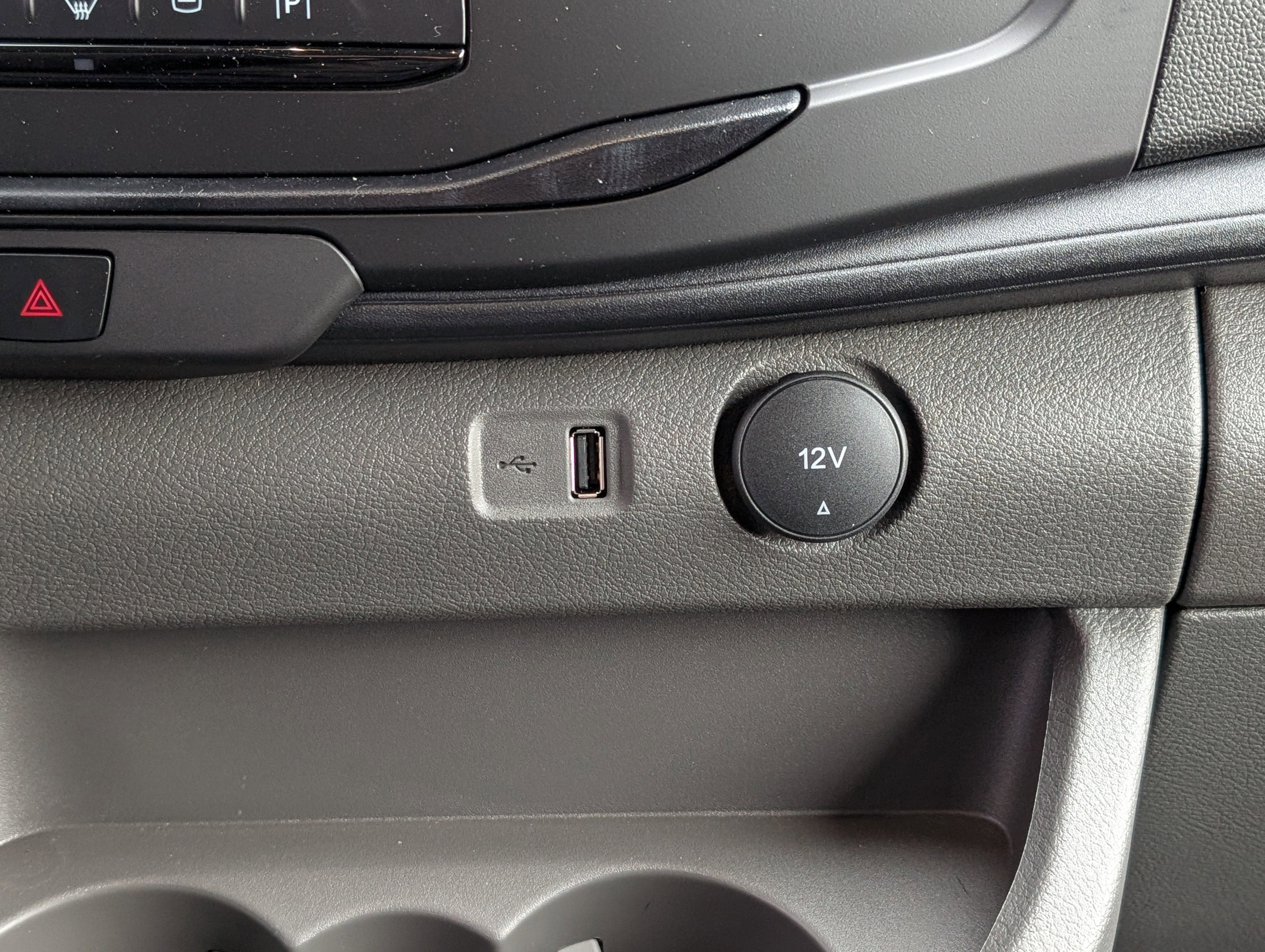 2026 Ford Transit Cargo Van Base