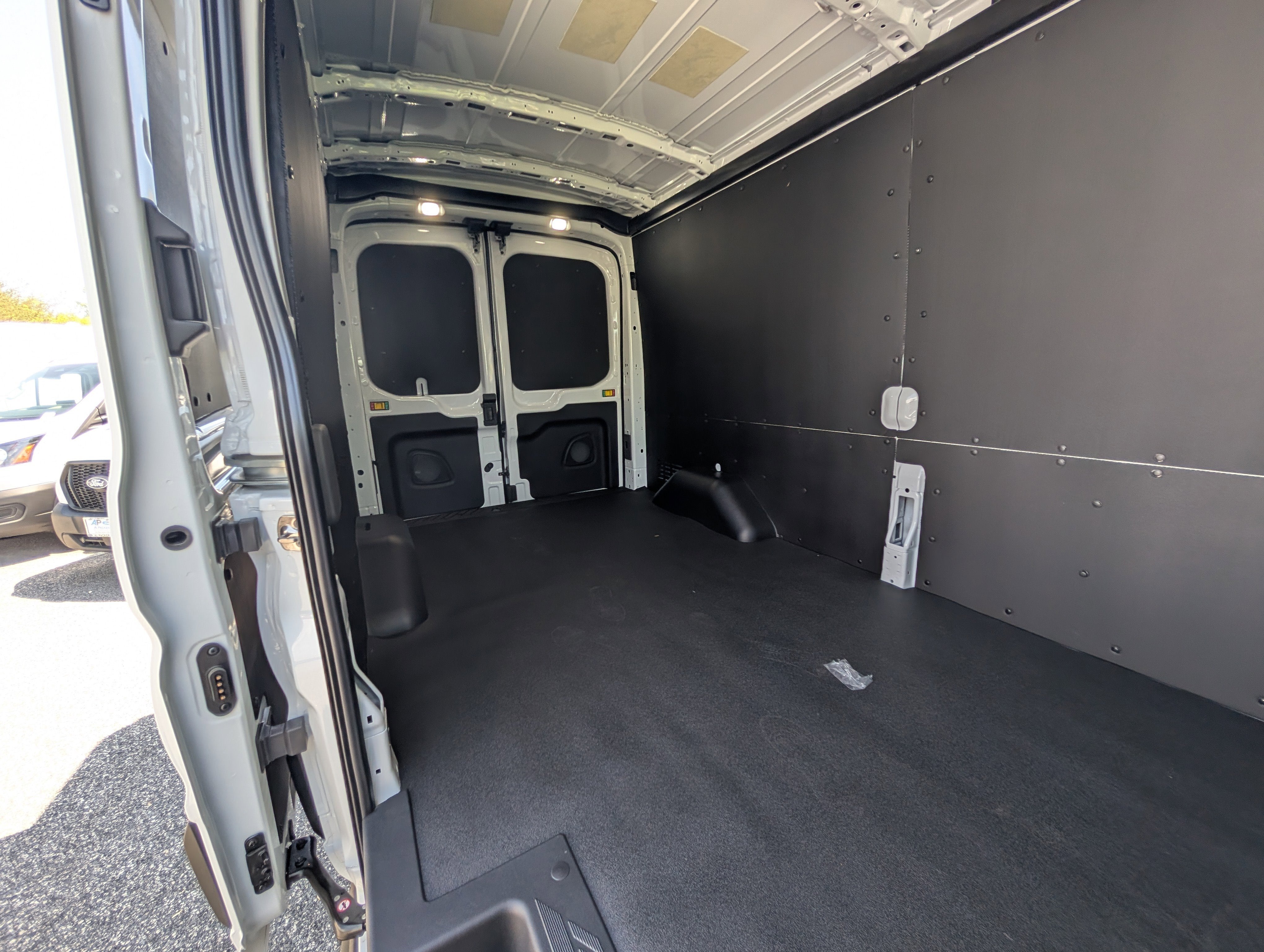 2026 Ford Transit Cargo Van Base