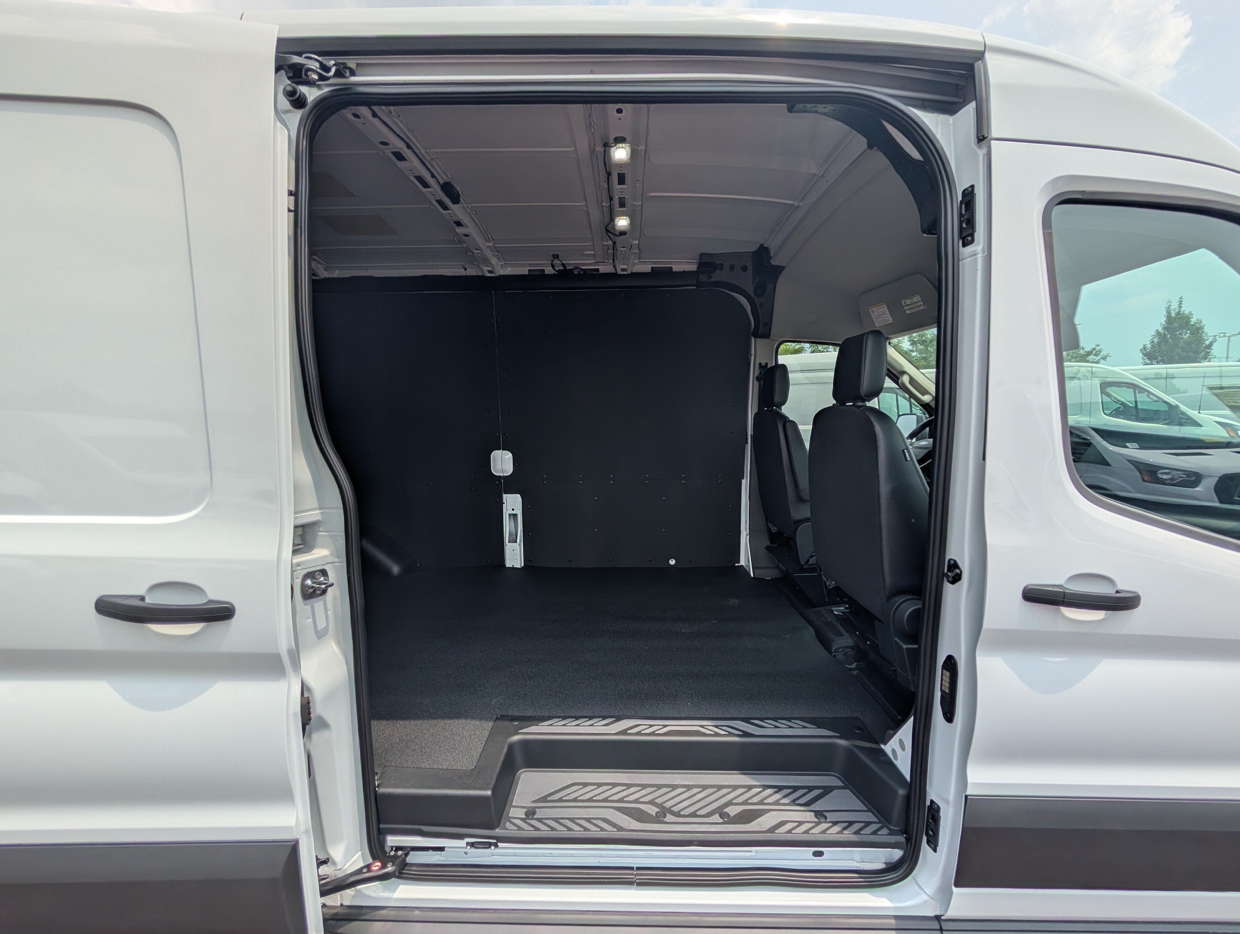 2026 Ford Transit Cargo Van Base
