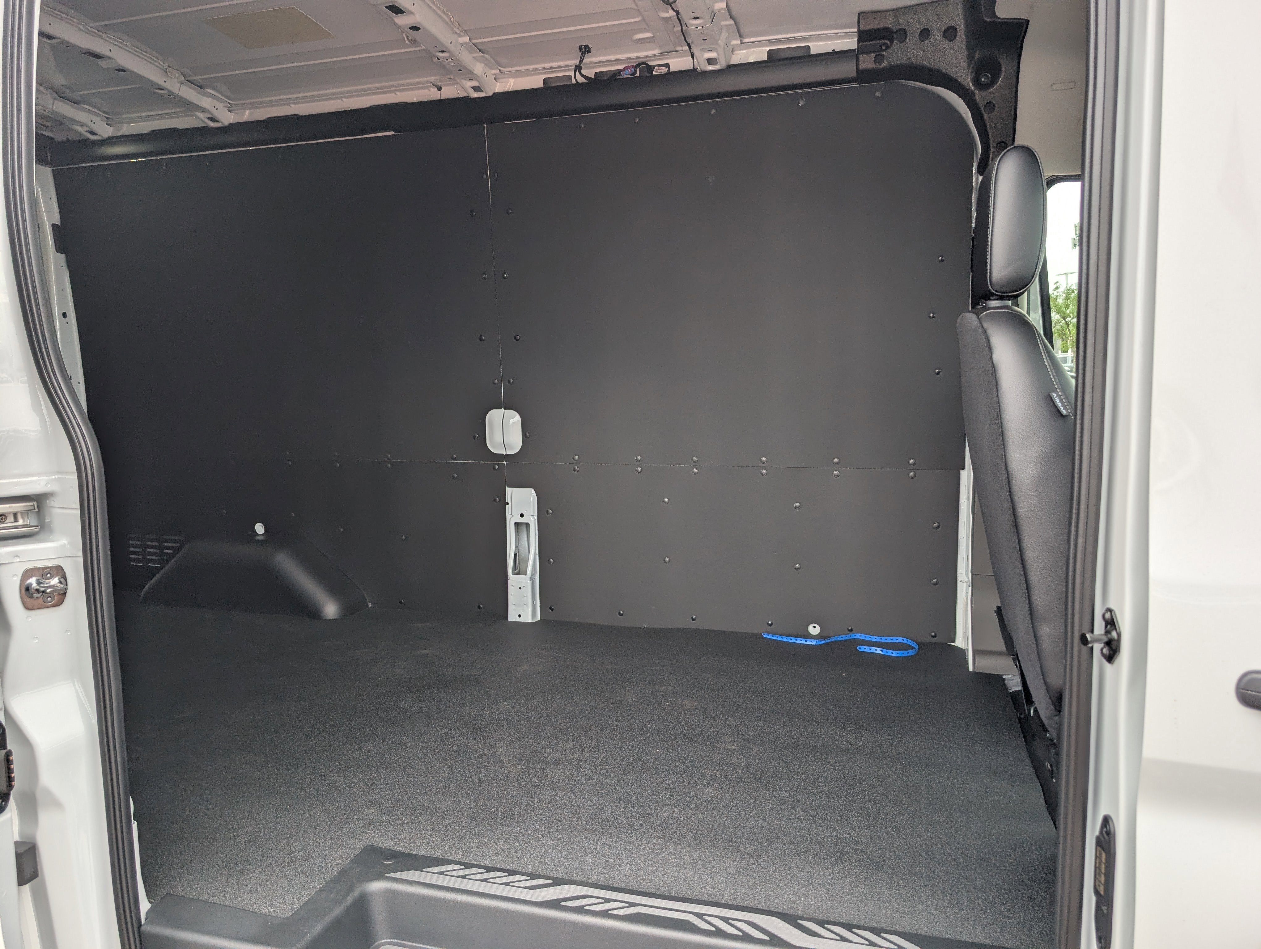 2026 Ford Transit Cargo Van Base