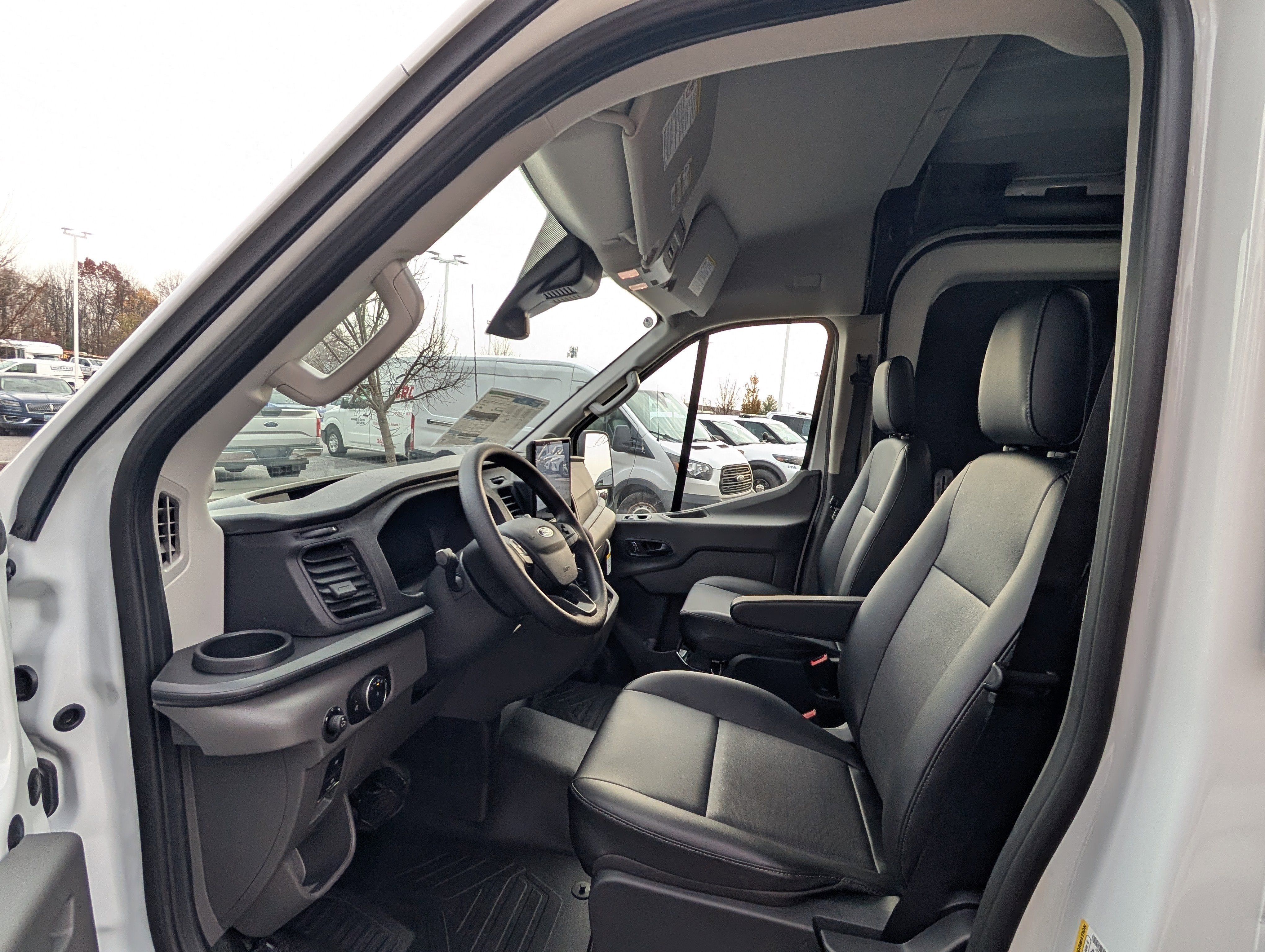 2026 Ford Transit Cargo Van Base