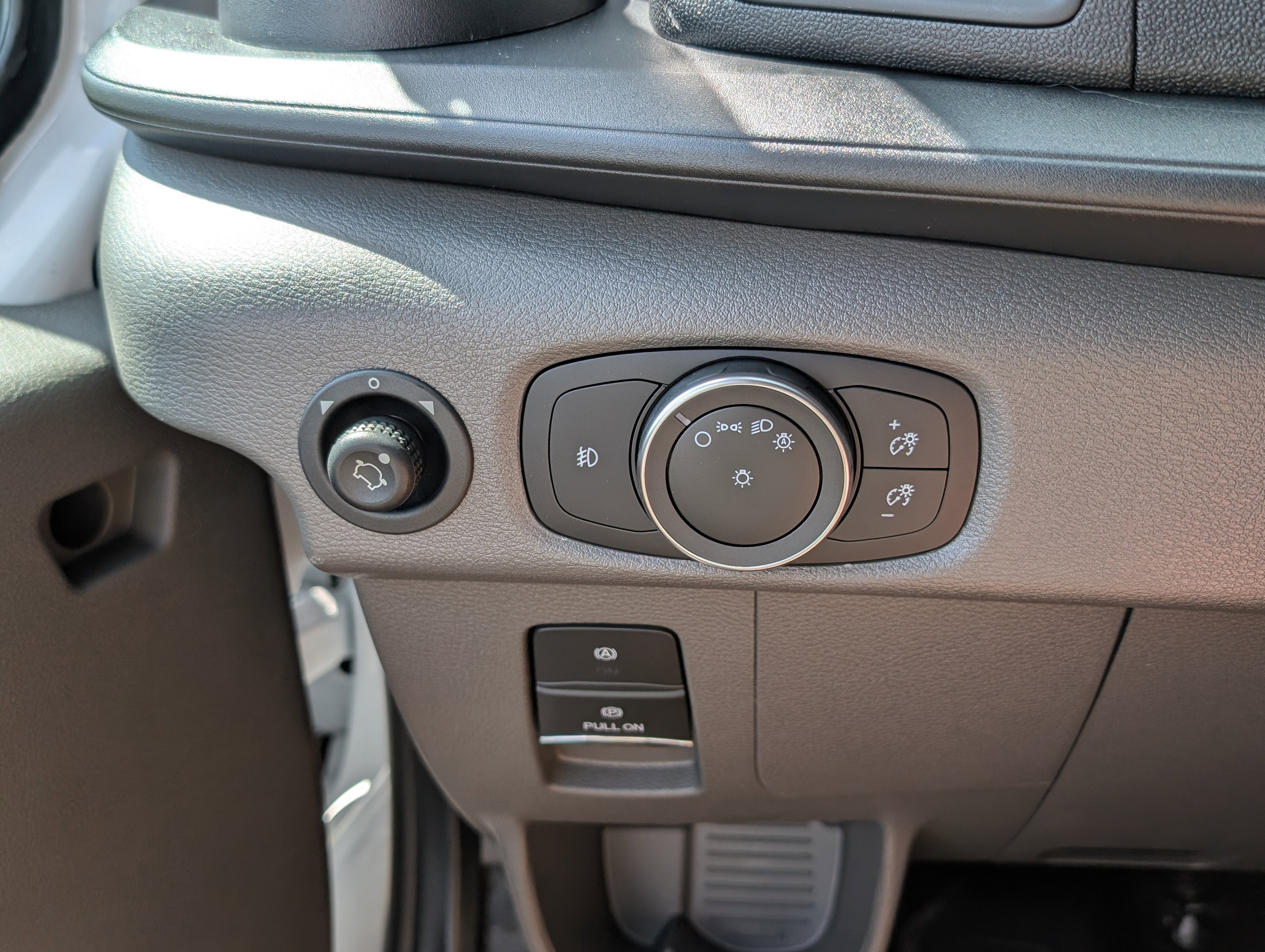 2025 Ford Transit Cargo Van Base