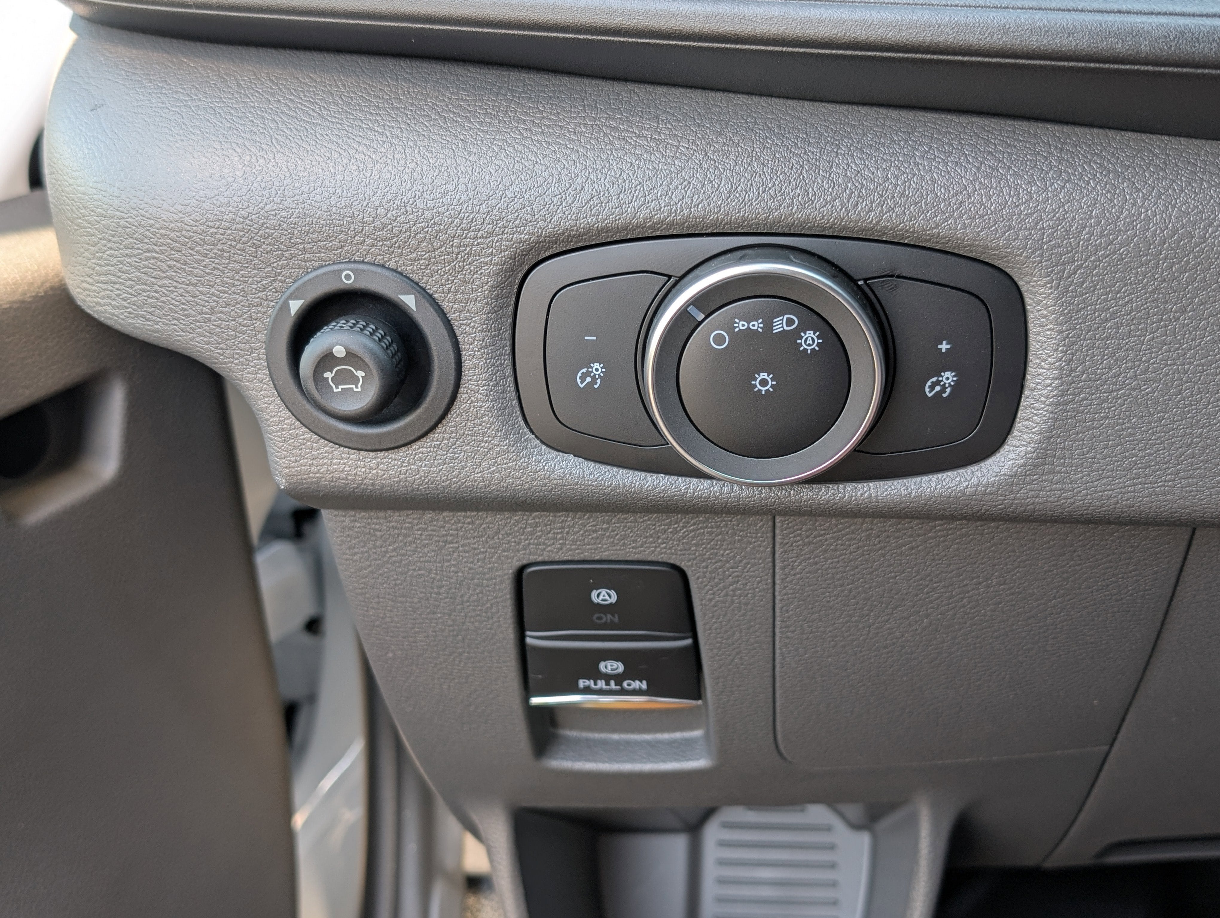 2025 Ford Transit Cargo Van Base