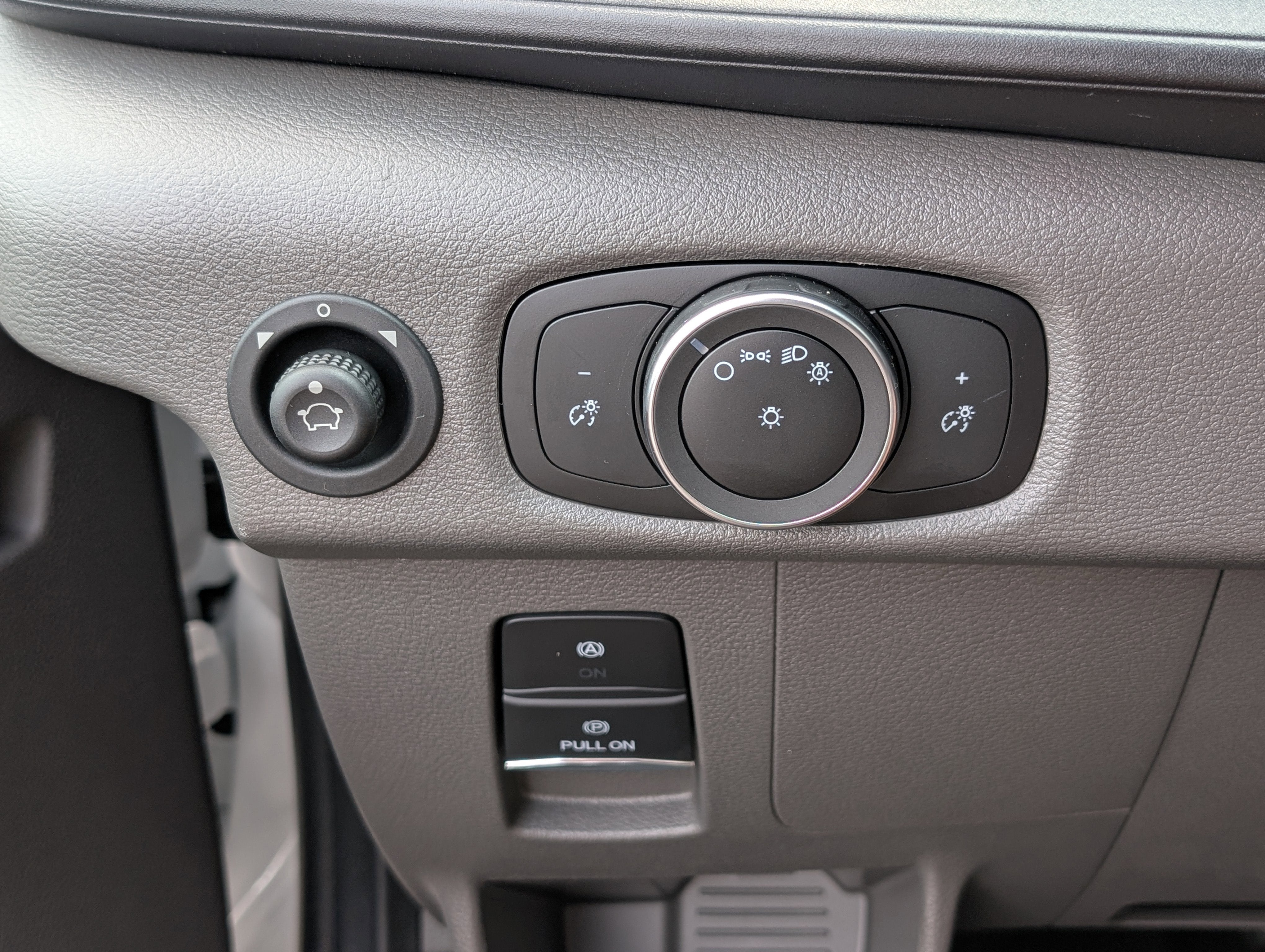 2025 Ford Transit Cargo Van Base