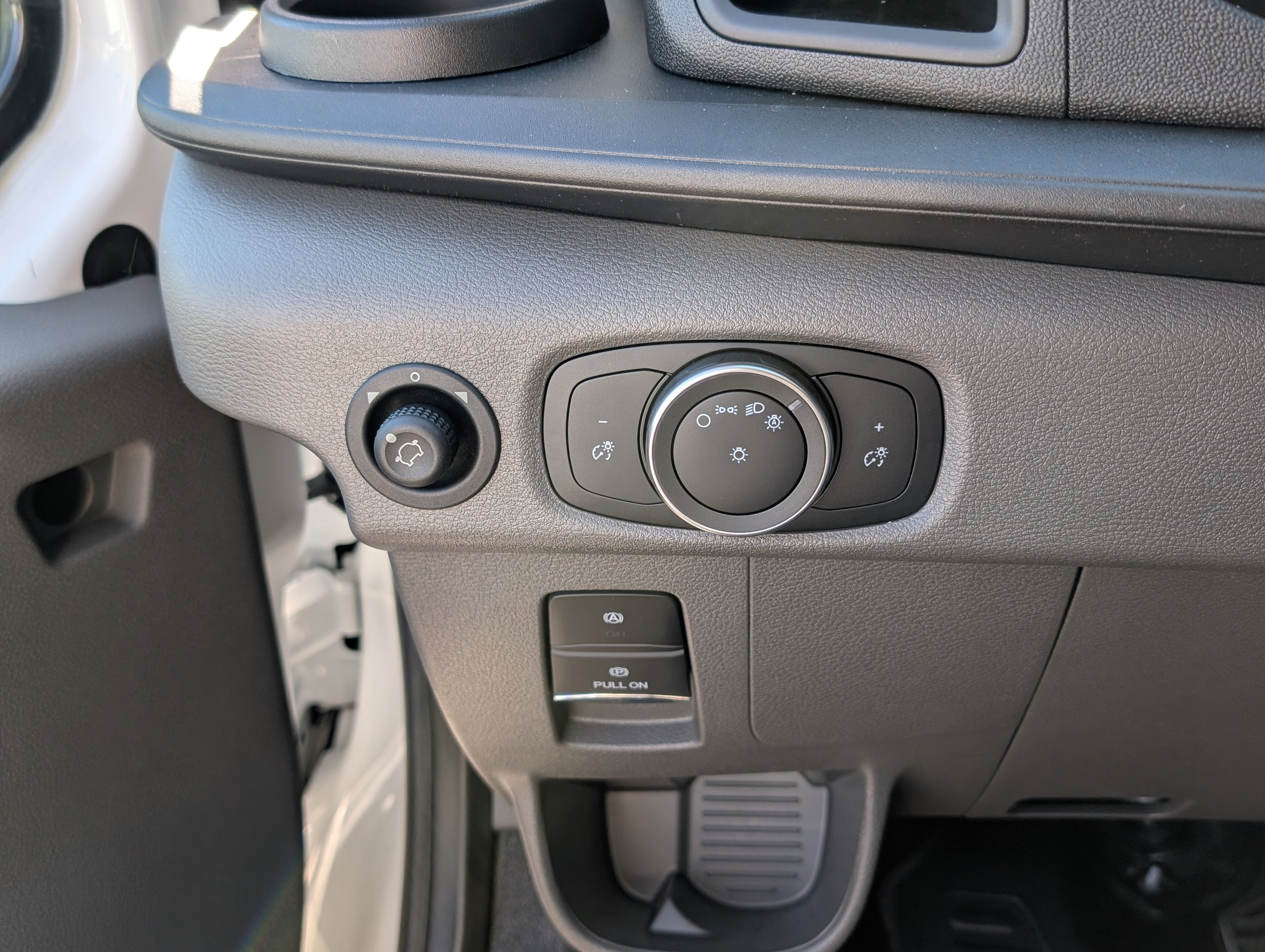 2025 Ford Transit Cargo Van Base