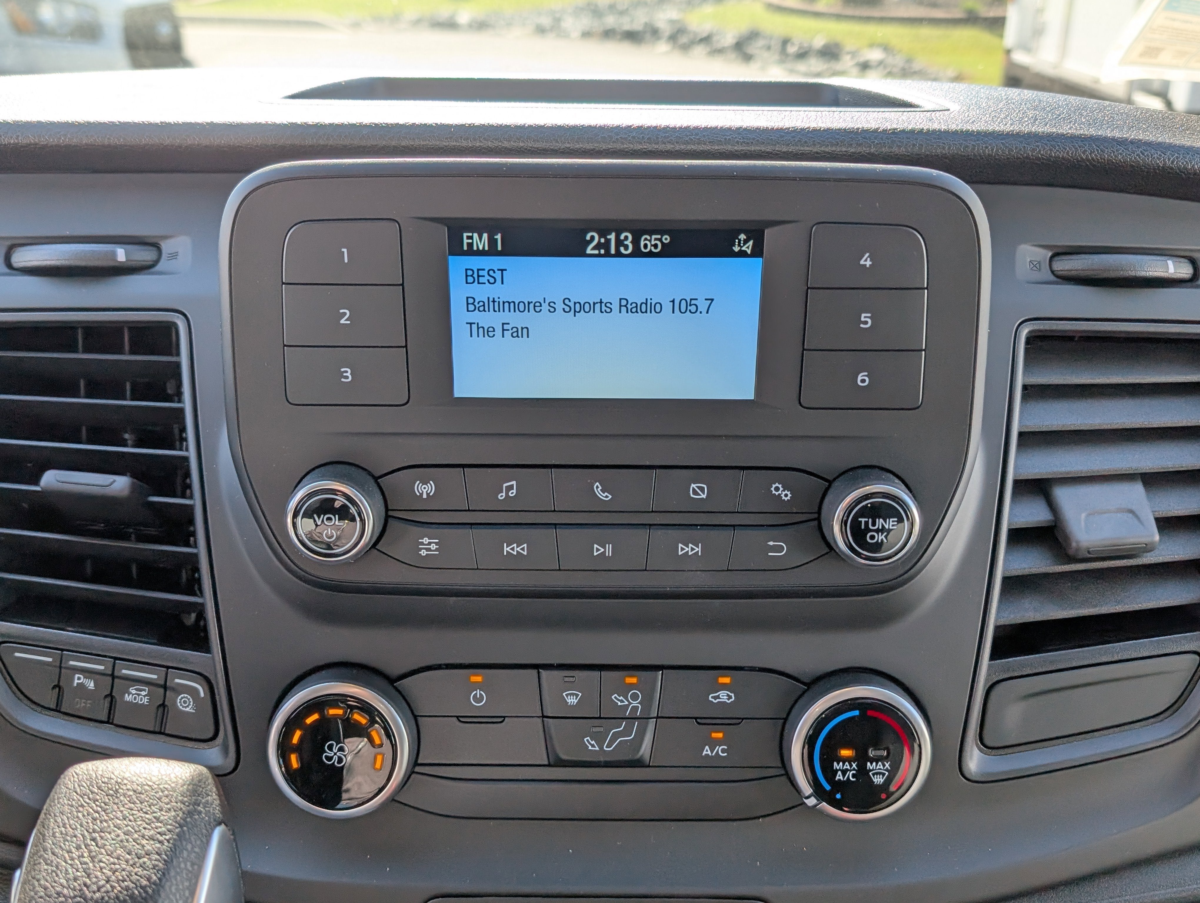 2025 Ford Transit Cargo Van Base