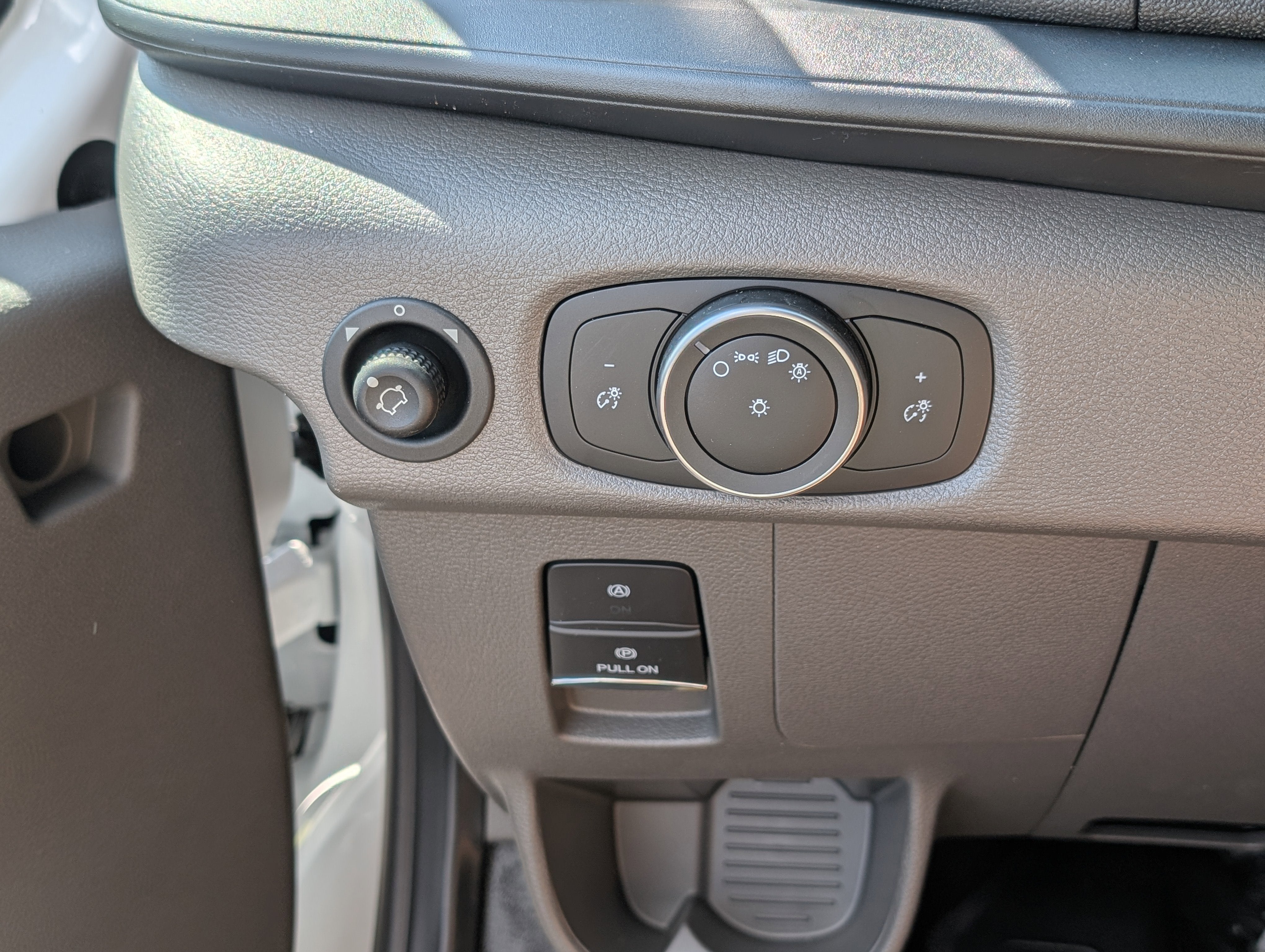 2025 Ford Transit Cargo Van Base