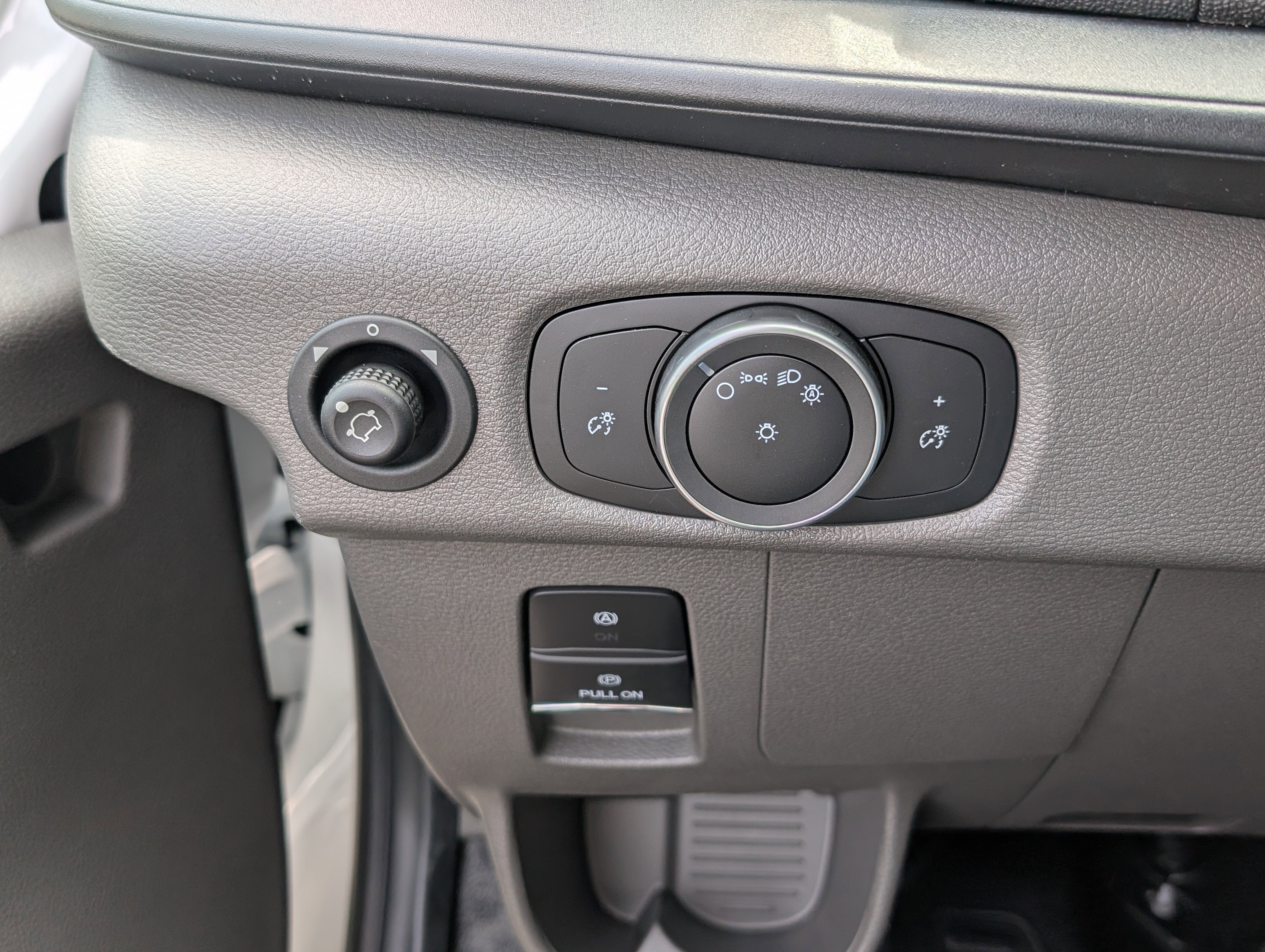 2025 Ford Transit Cargo Van Base