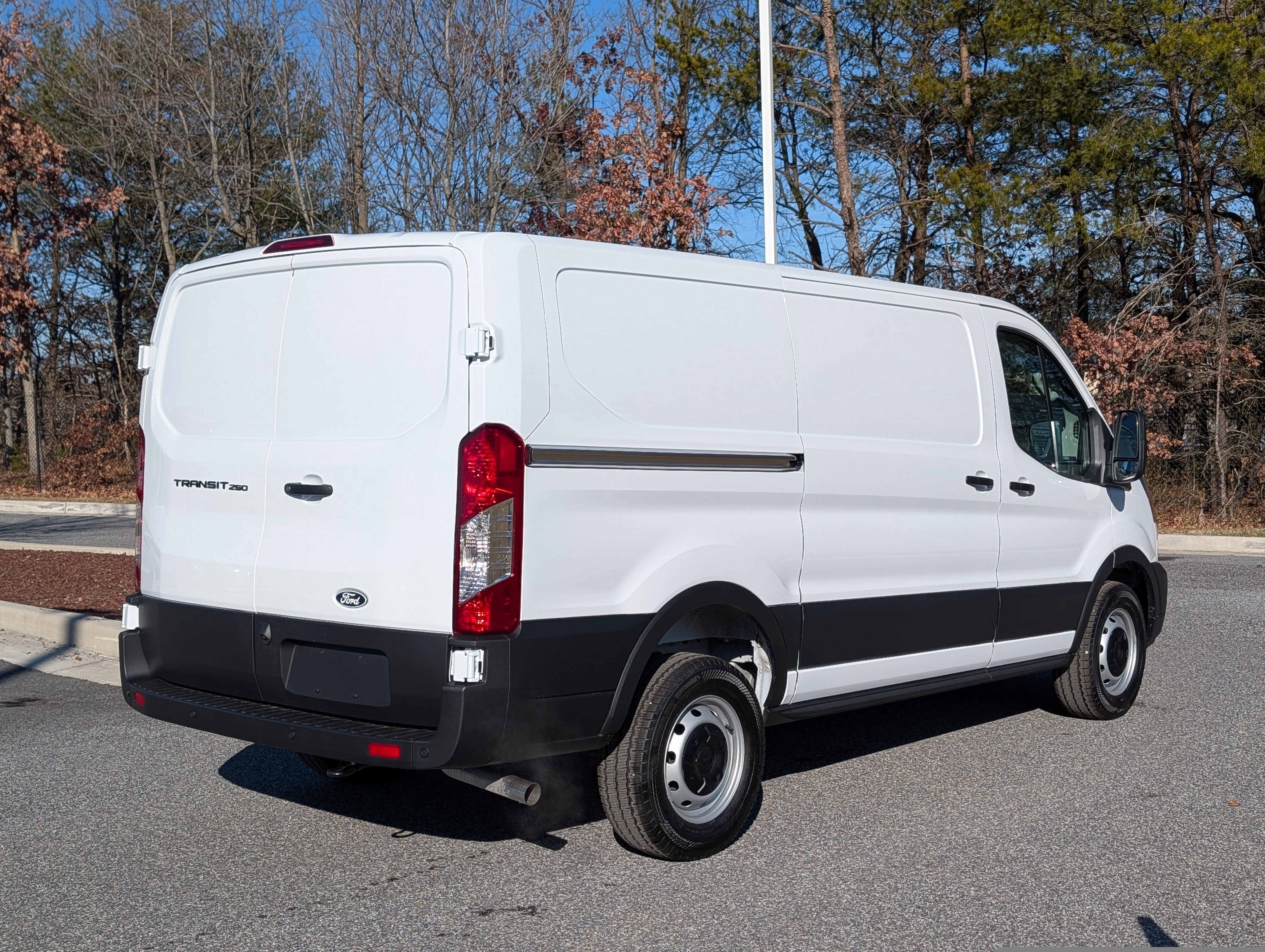 2026 Ford Transit Cargo Van Base