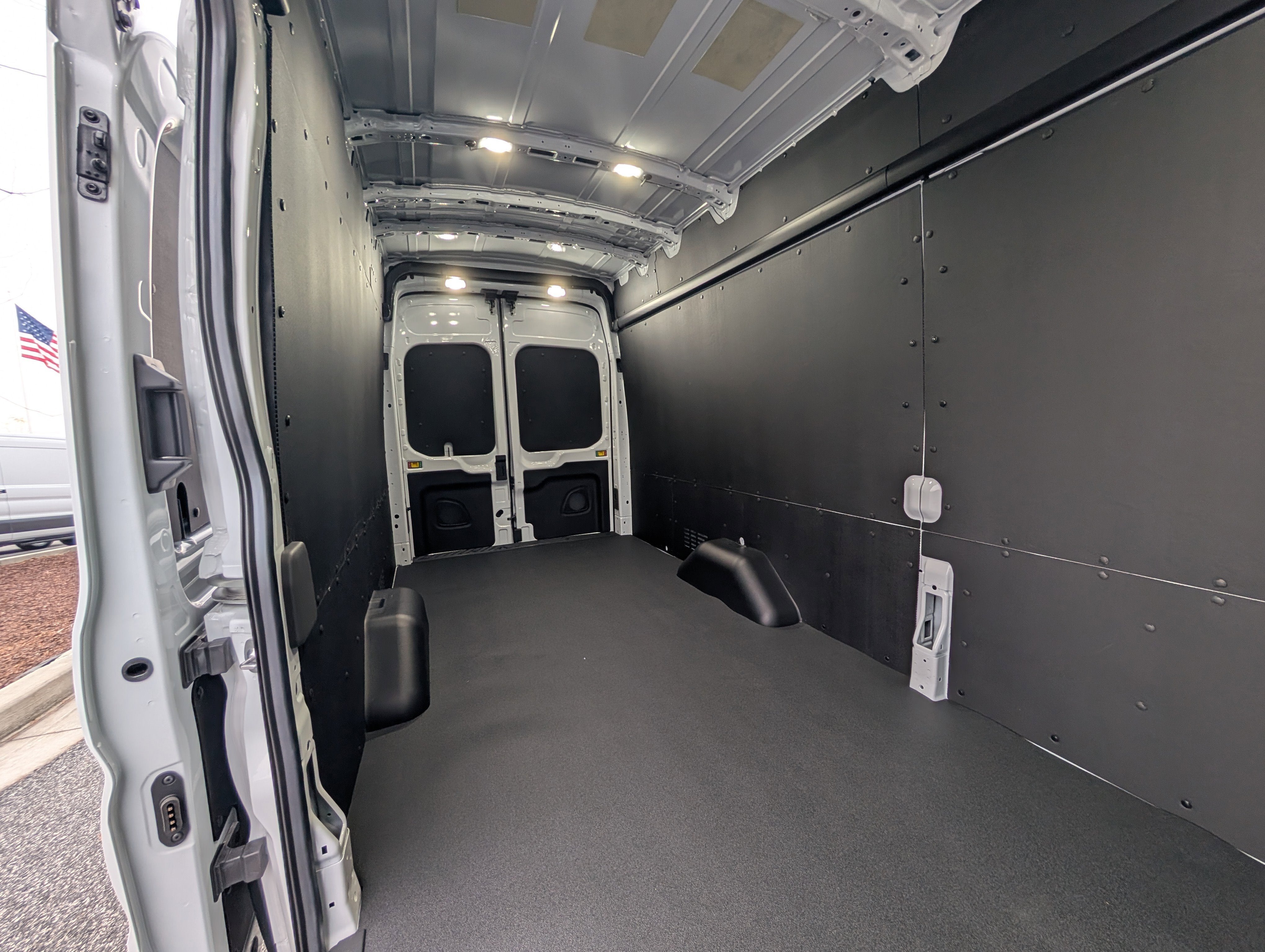 2026 Ford Transit Cargo Van Base