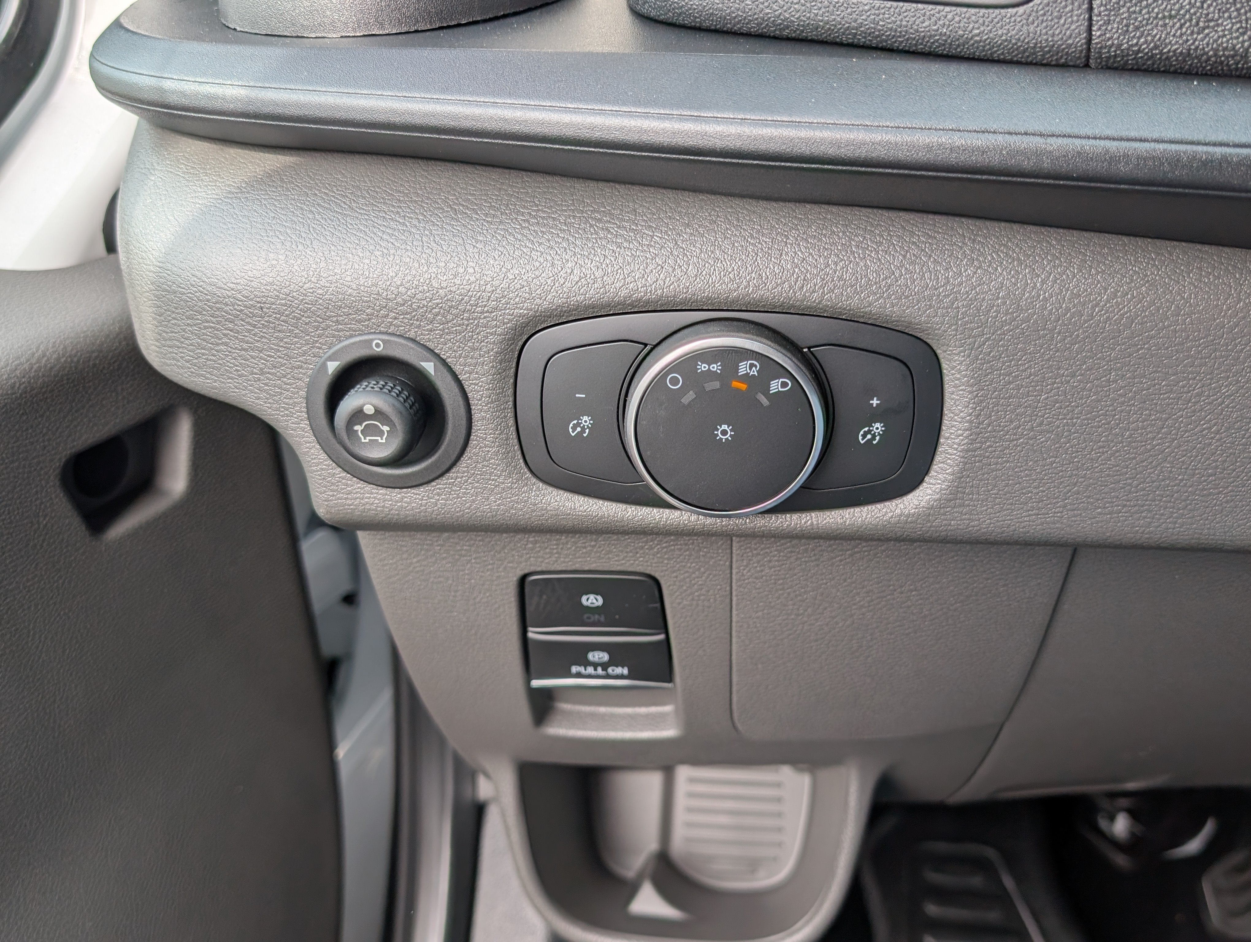 2027 Ford Transit Cargo Van Base