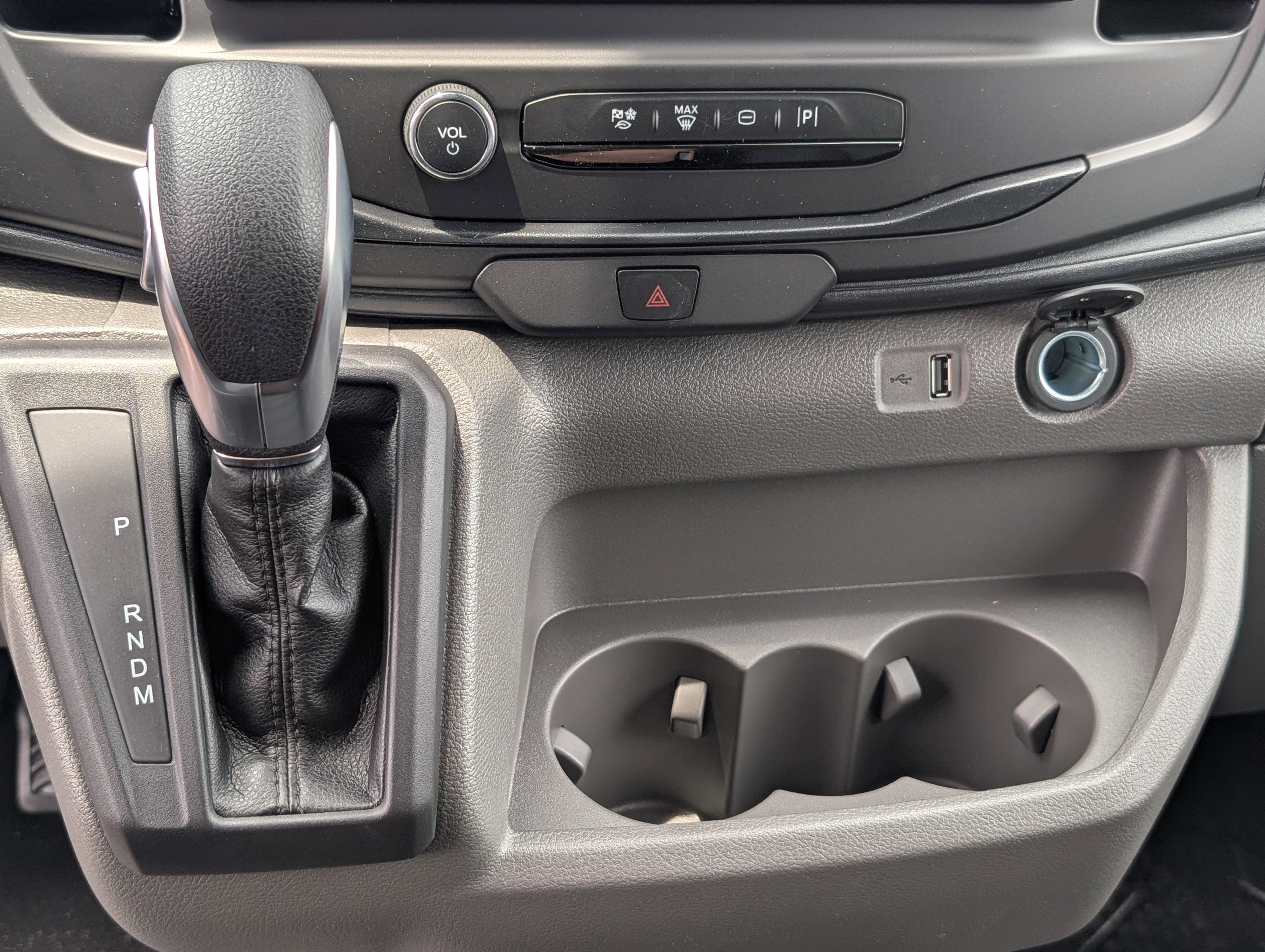2026 Ford Transit Cargo Van Base