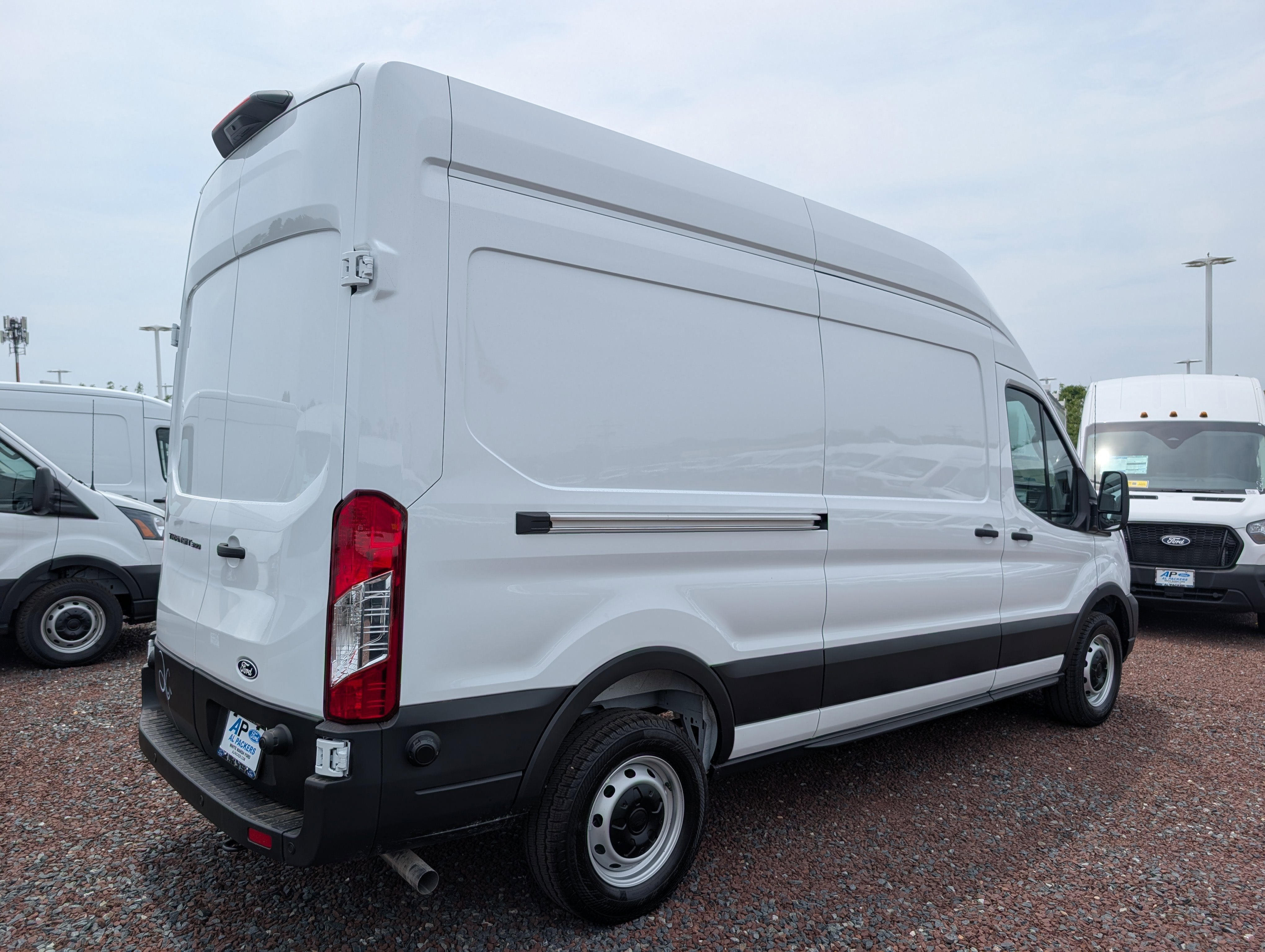 2026 Ford Transit Cargo Van Base