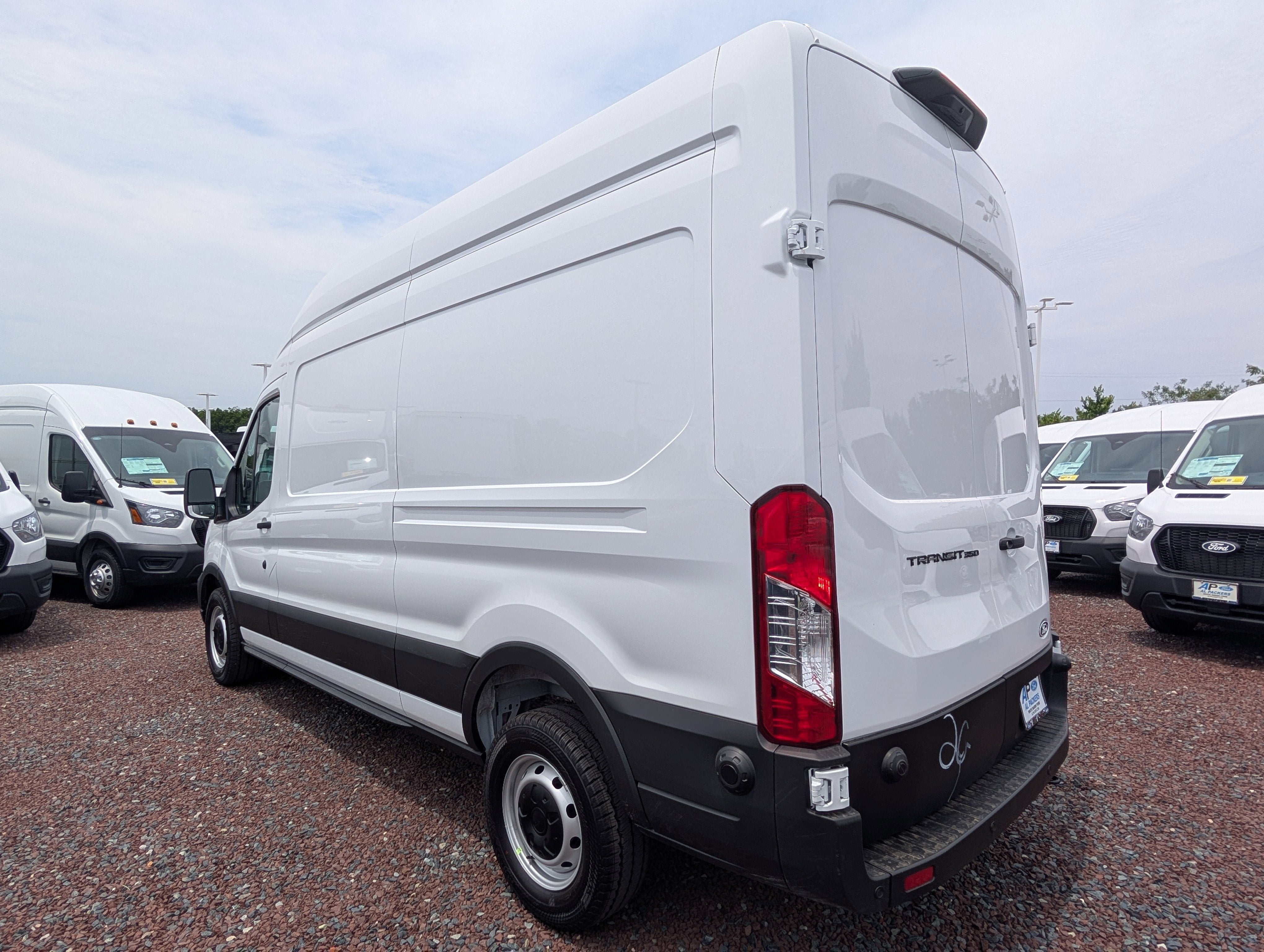 2026 Ford Transit Cargo Van Base