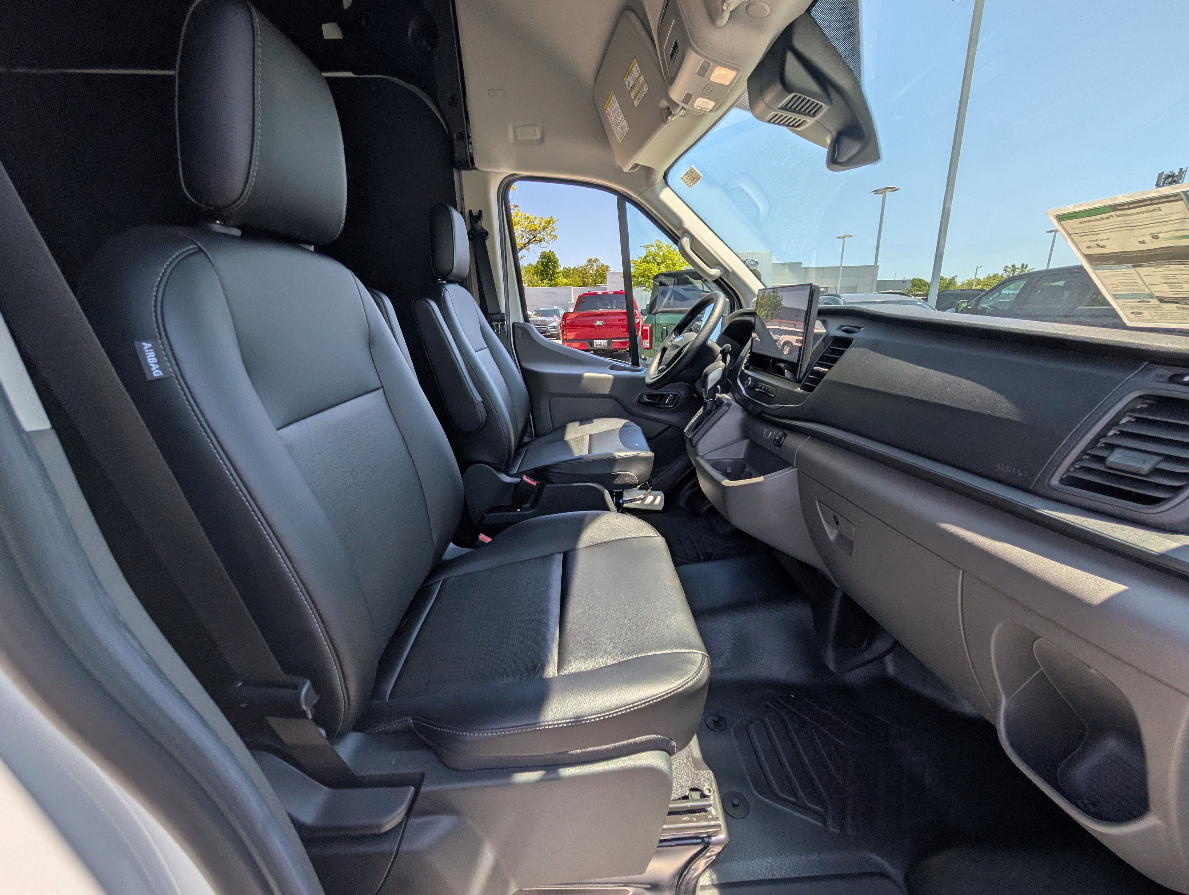 2026 Ford Transit Cargo Van Base