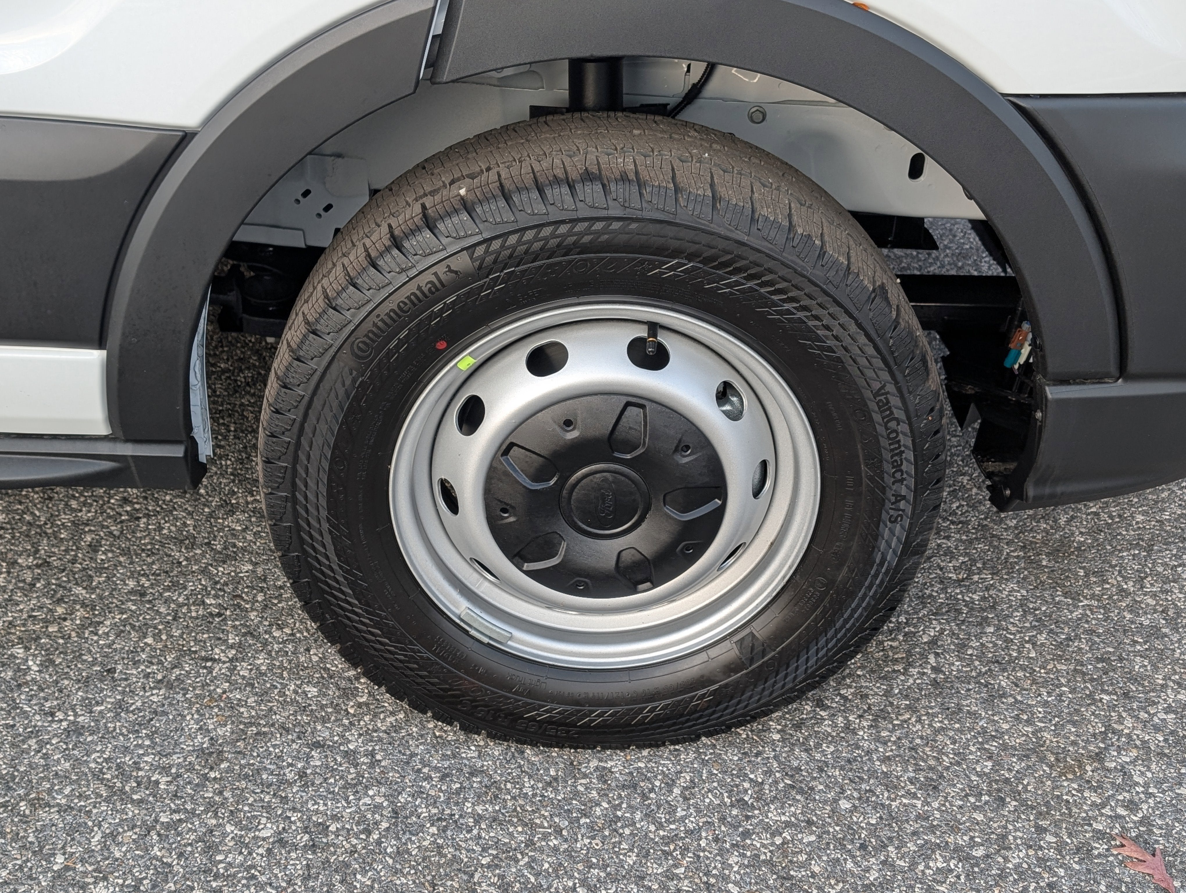 2026 Ford Transit Cargo Van Base