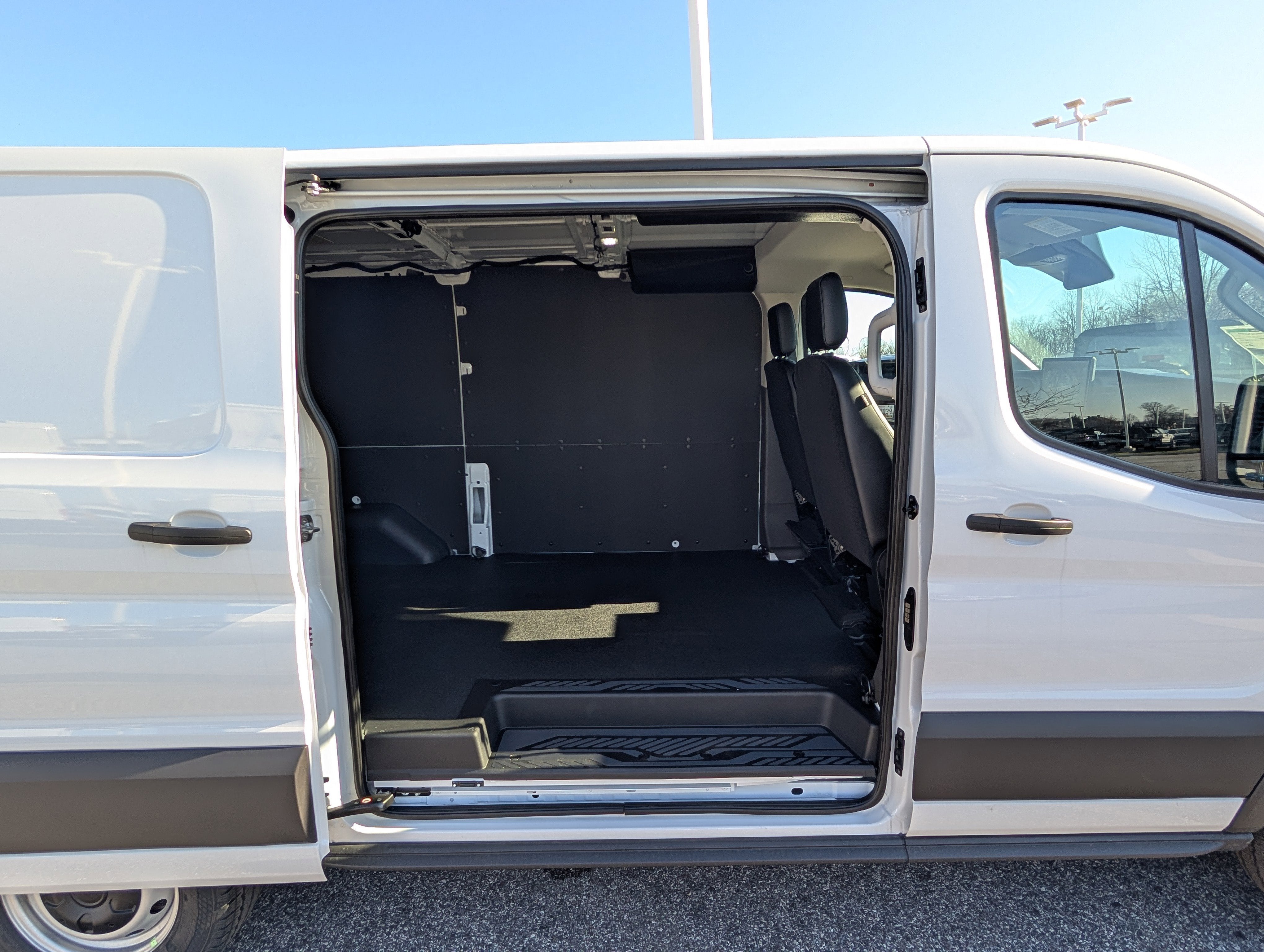2026 Ford Transit Cargo Van Base