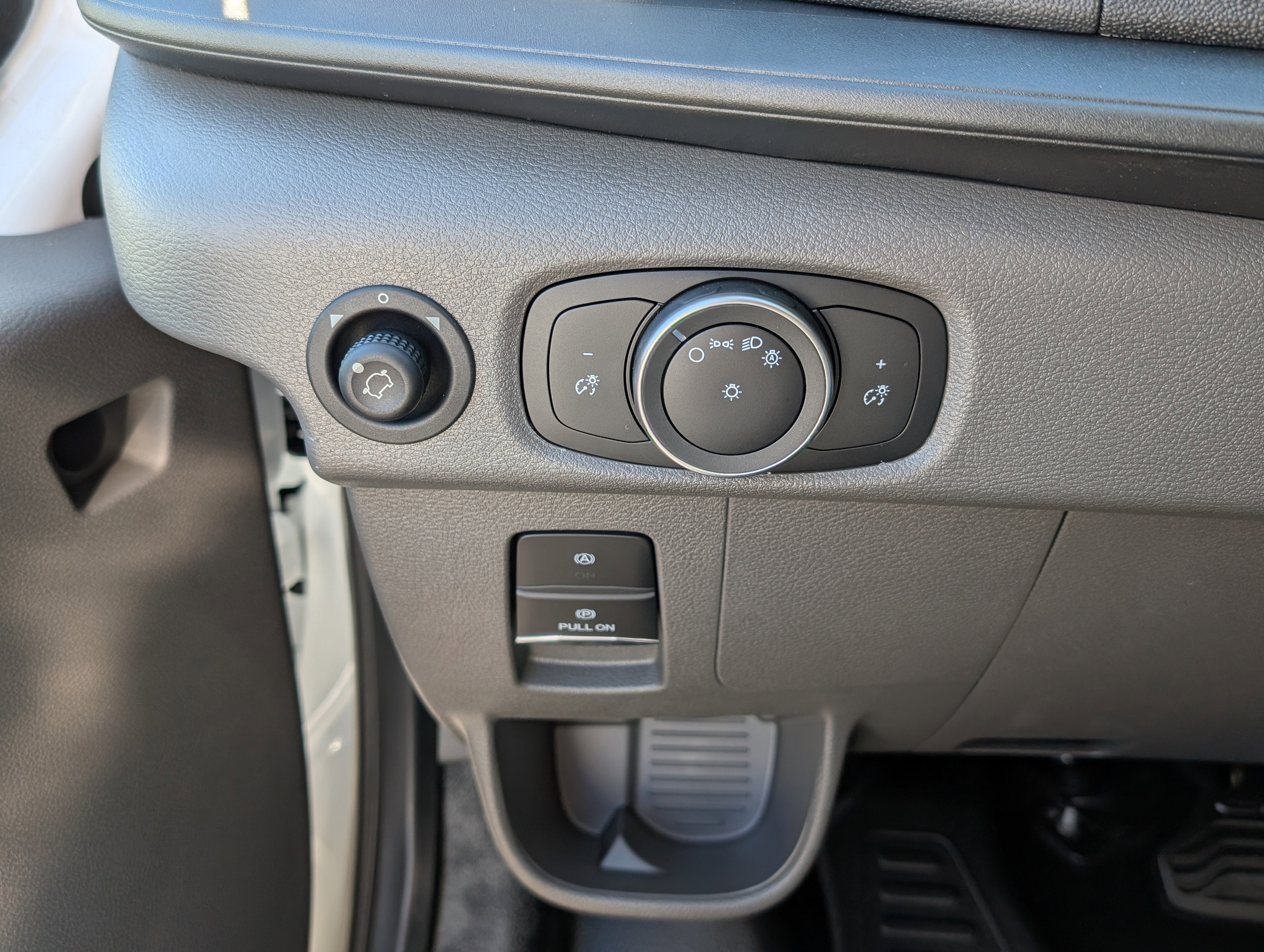 2025 Ford Transit Cargo Van Base