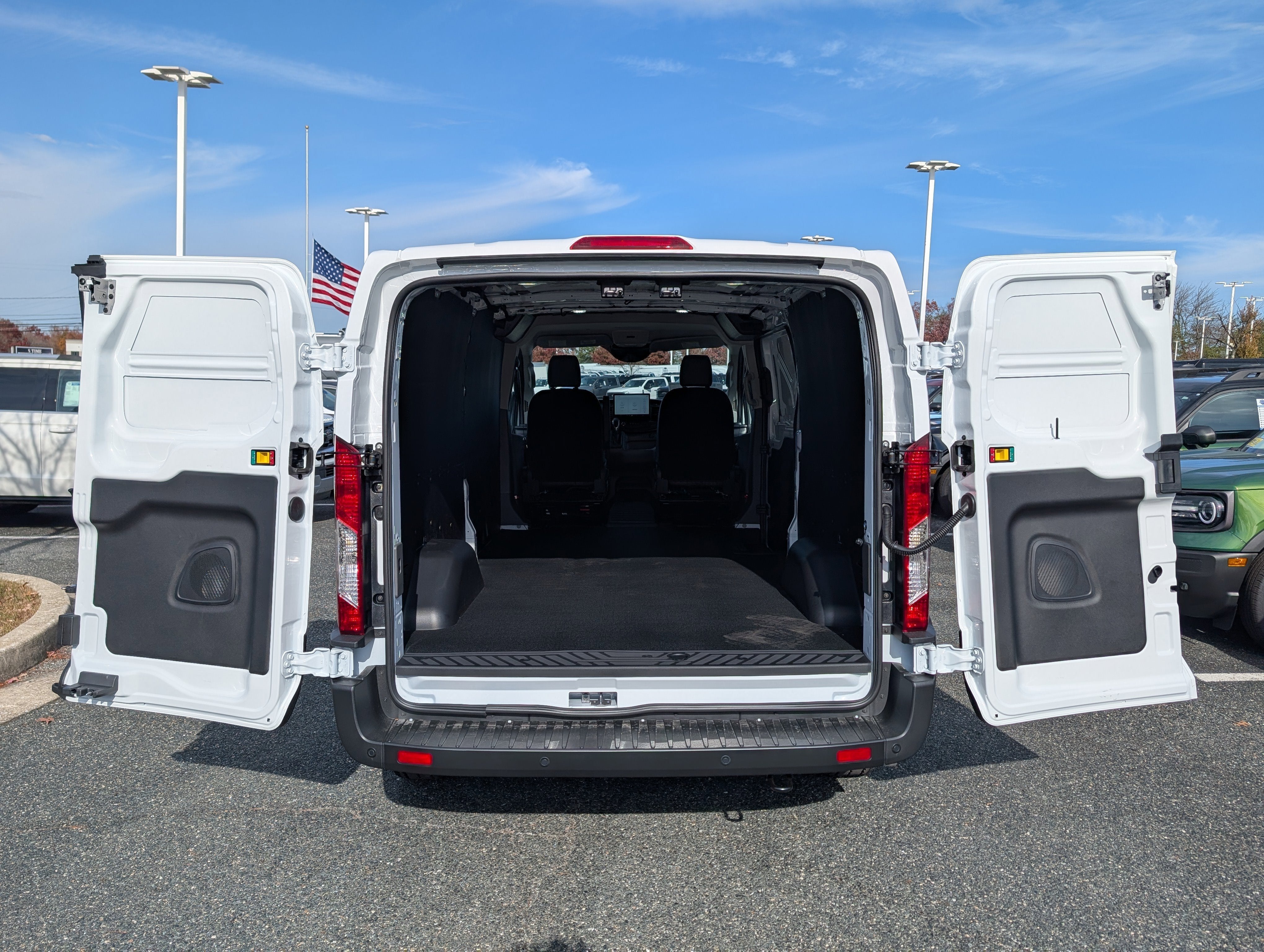 2026 Ford Transit Cargo Van Base