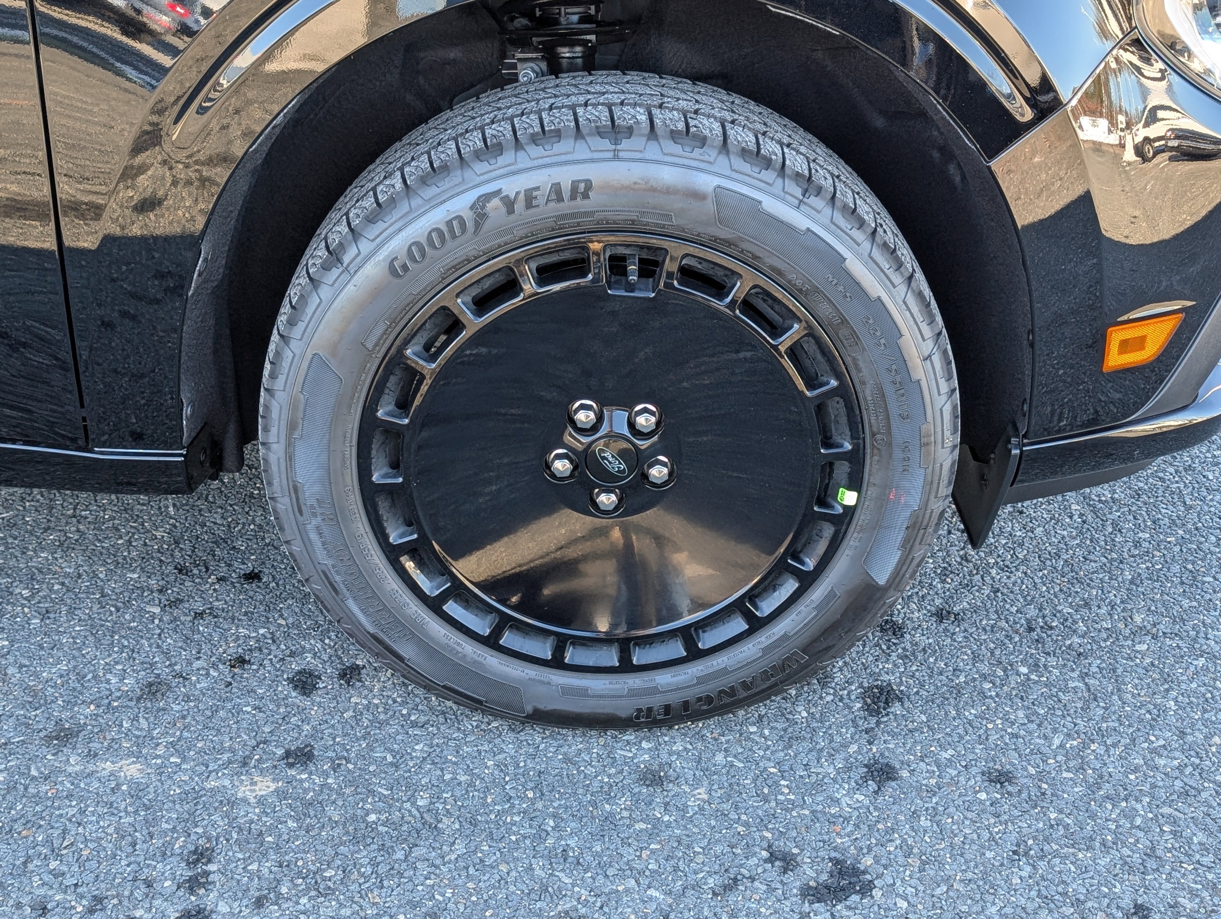 2026 Ford Maverick Lobo Standard