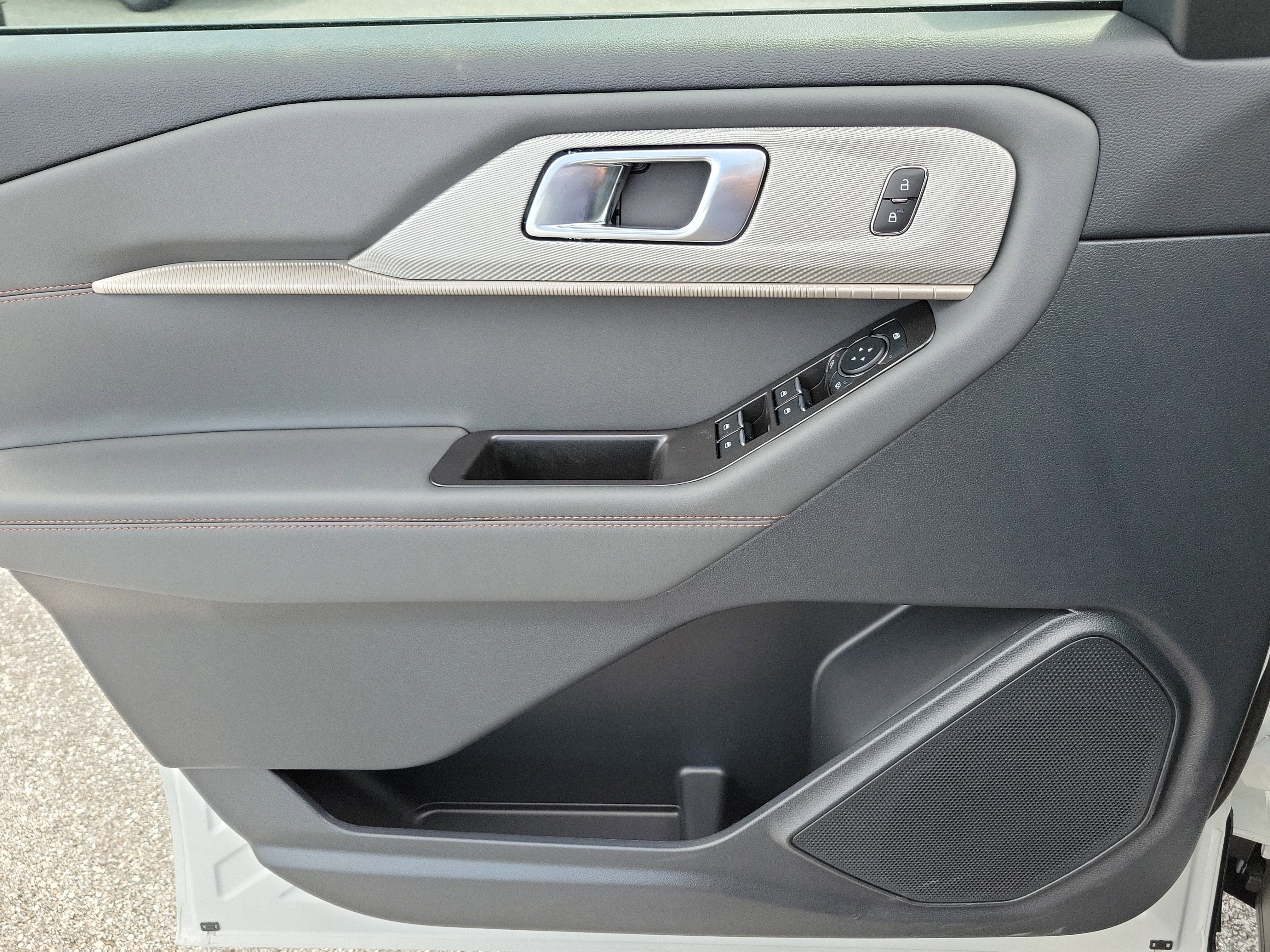 2026 Ford Explorer Active 100A