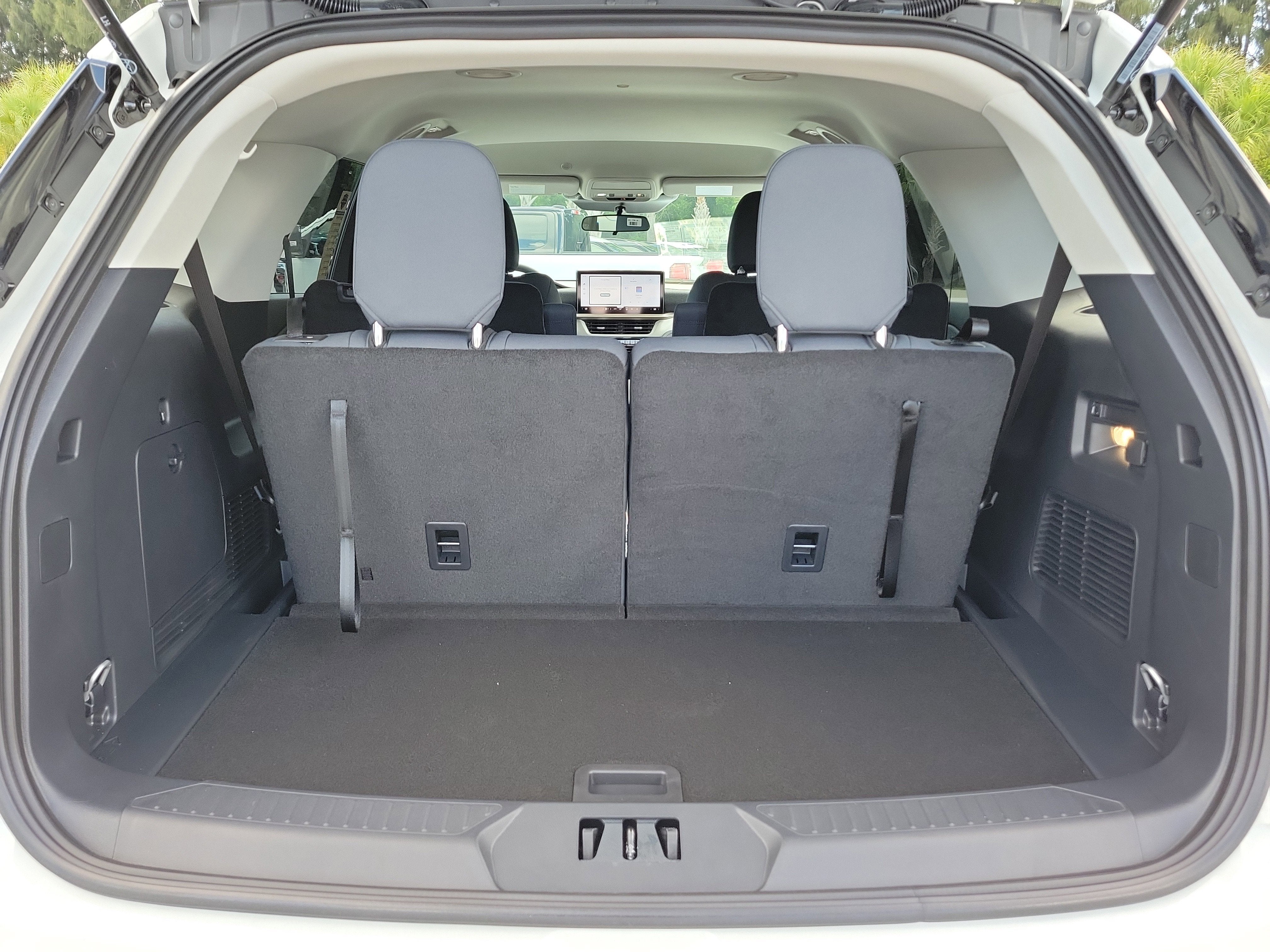 2026 Ford Explorer Active 100A